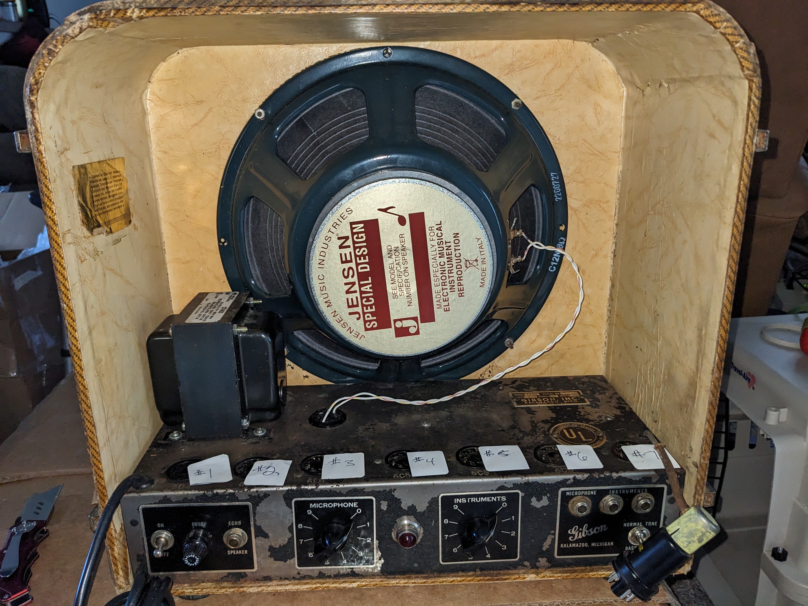 Gibson EH-150 square/round corner cab speaker questions-pxl_20240810_213014359-jpg