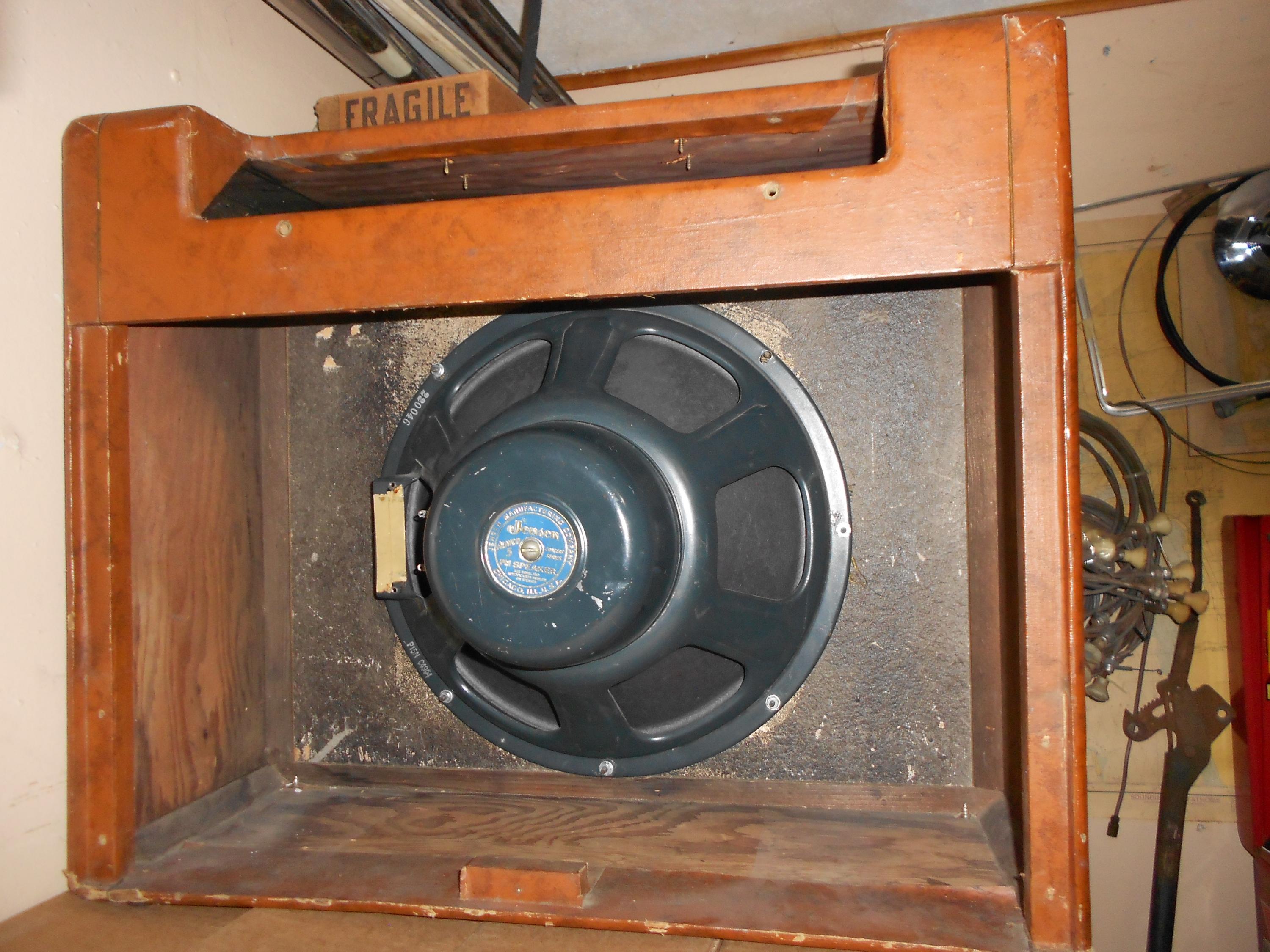 Gibson EH-150 square/round corner cab speaker questions-dscn7013-jpg