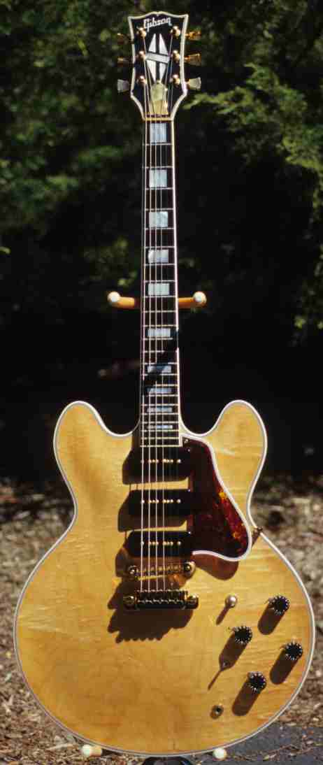 Gibson ES-355 (with Vibrola) Perspective-es-357-front-jpg