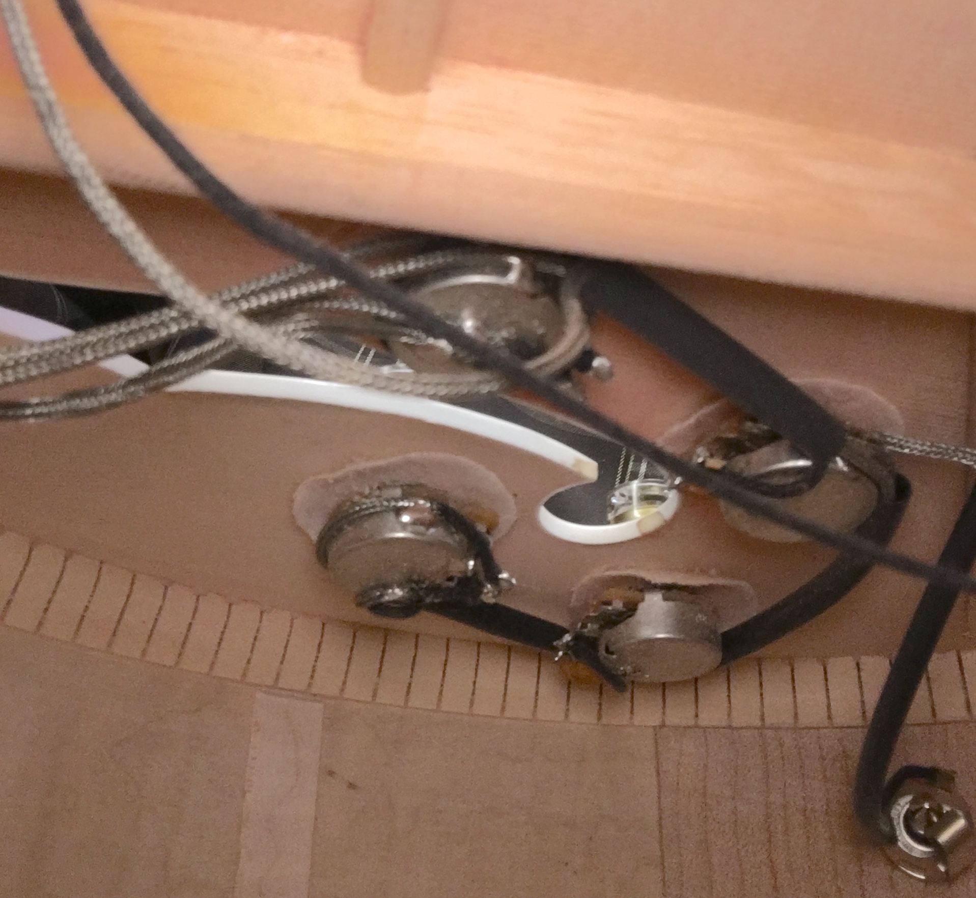 Inside the guitar-l5ces-wiring-jpg