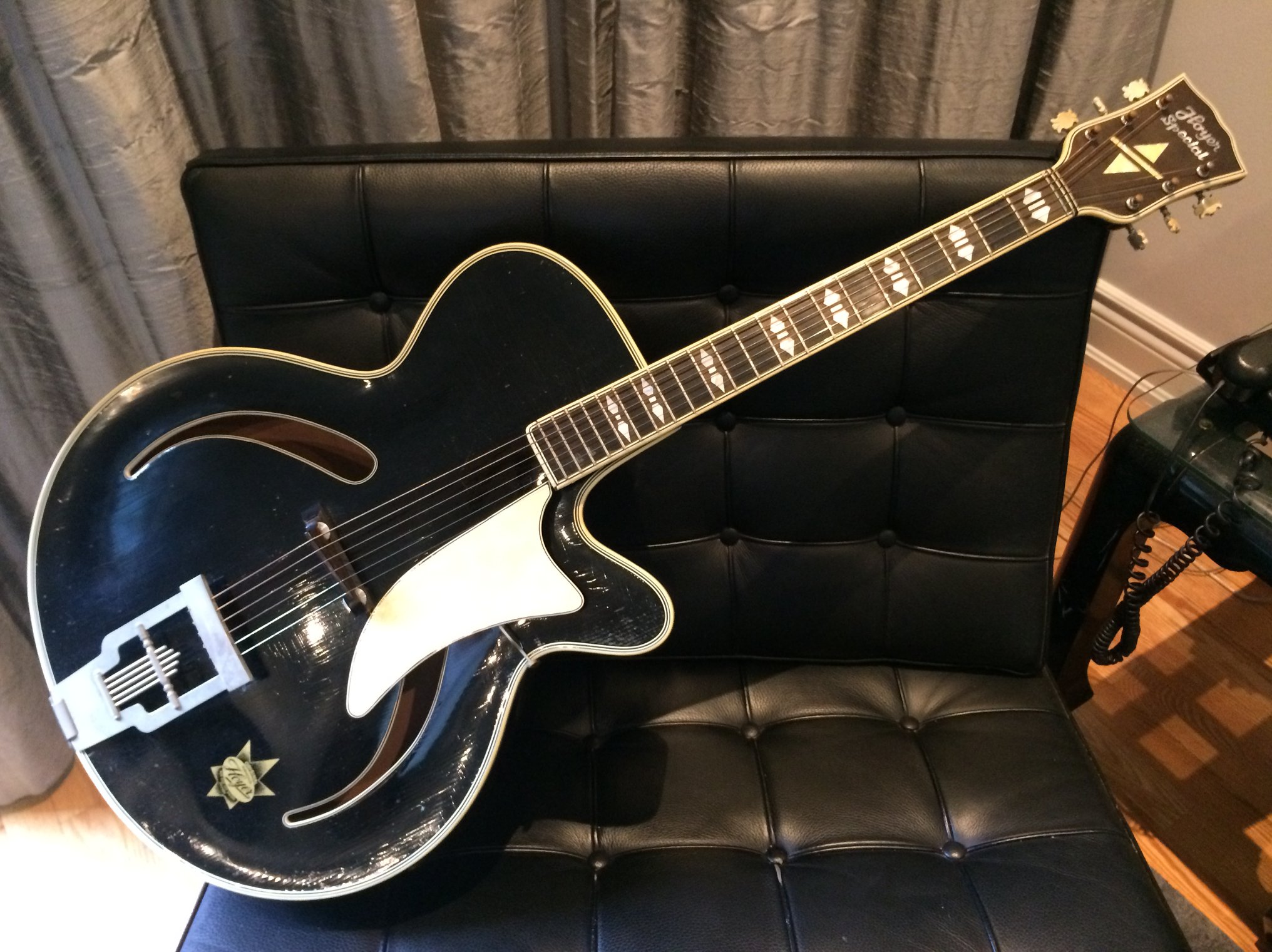 Show Me Your Black Archtop-hoyer-special-black-jpg