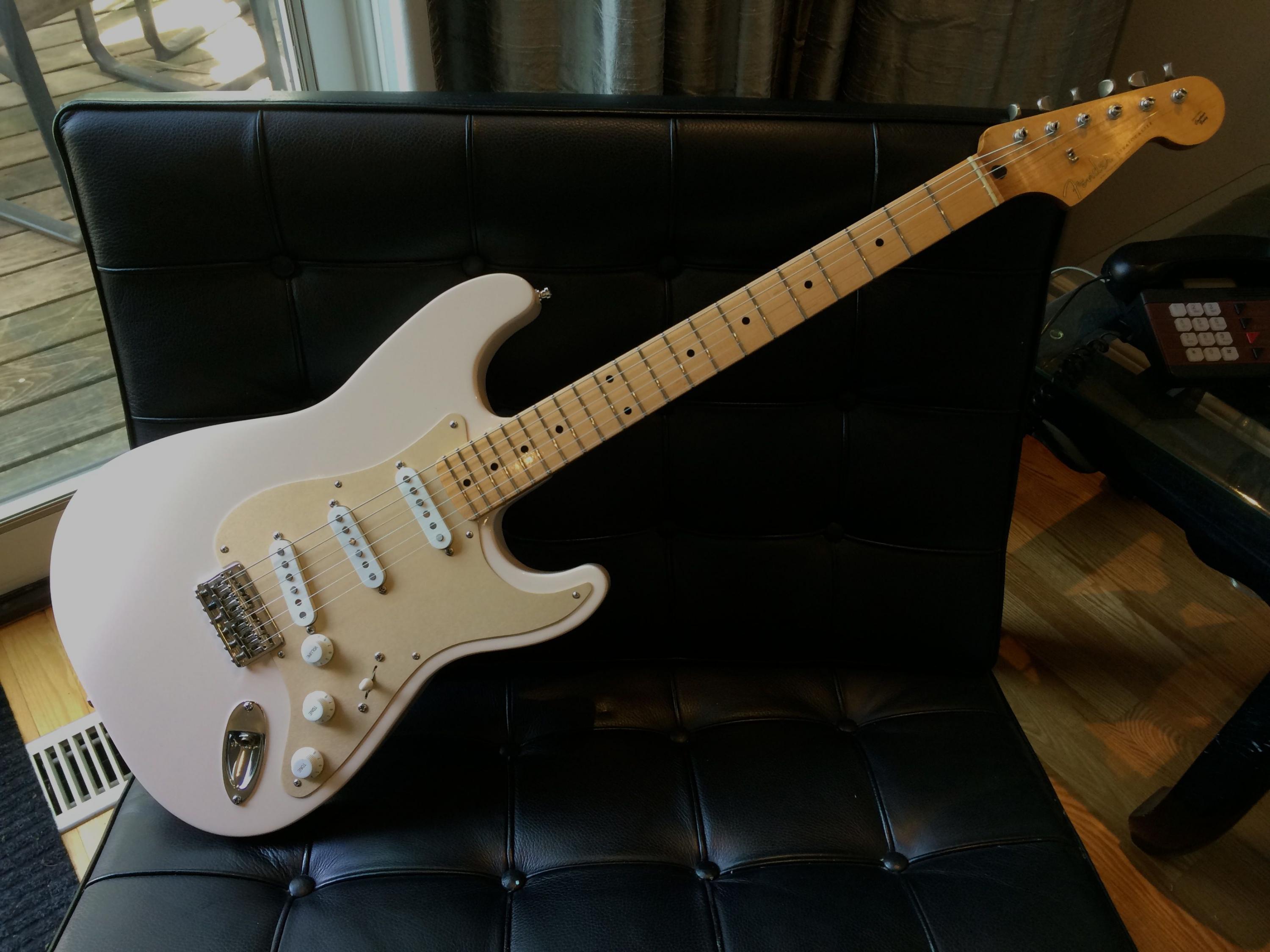 How many of you play Jazz on a Strat?-img_1354-jpg