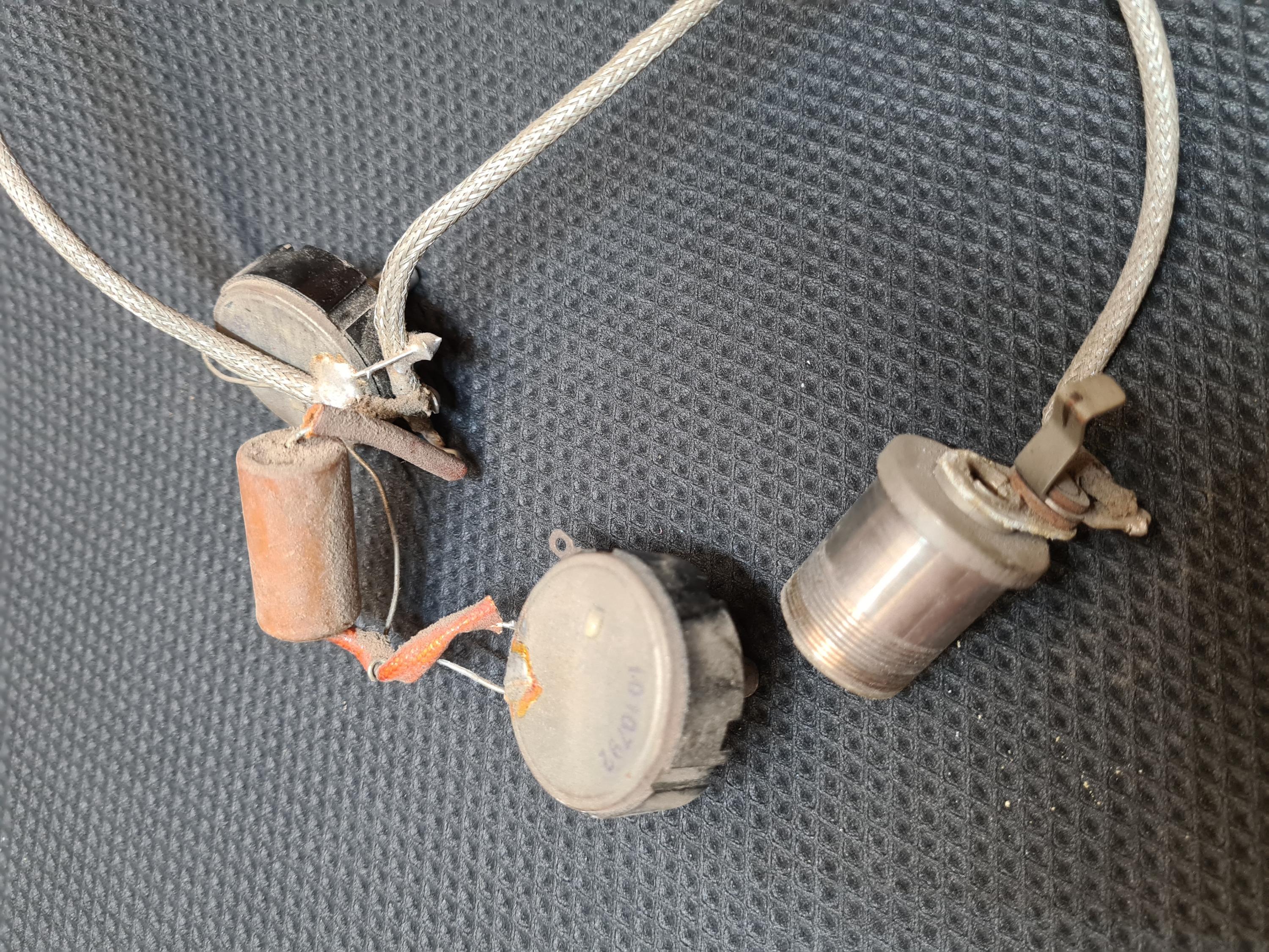 1936 ES-150 tone pot and tone cap values, &amp; 36 number in each bar magnet?-20230829_130601-jpg