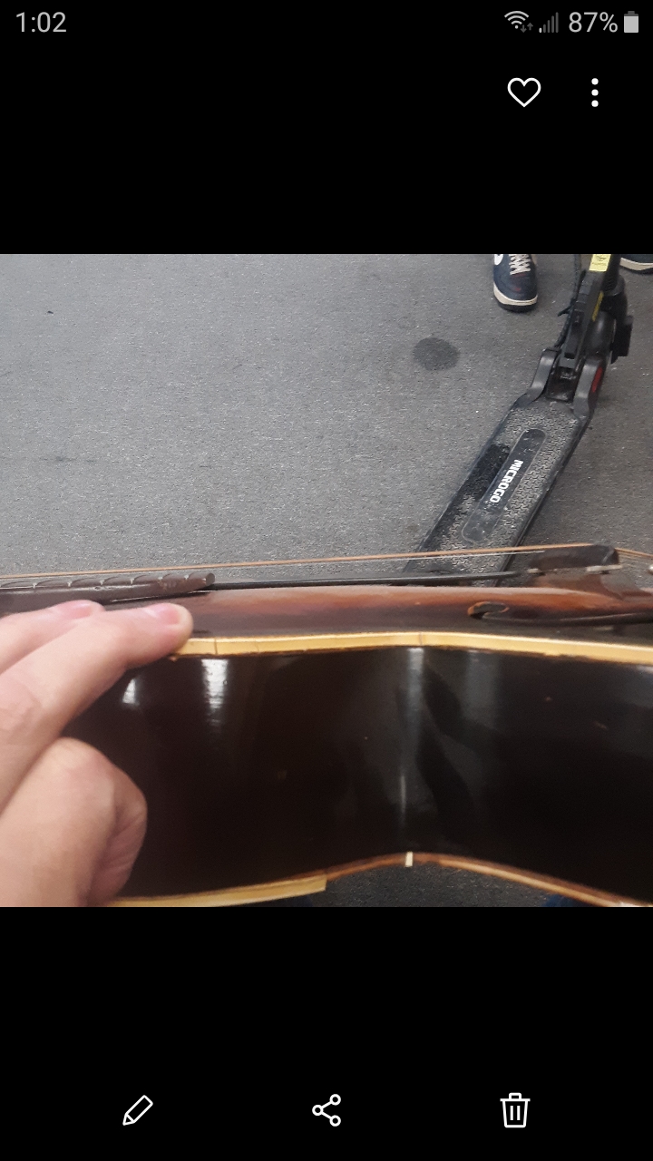 Anyone want to guess the value of this epiphone-screenshot_20250101-130212_gallery-jpg