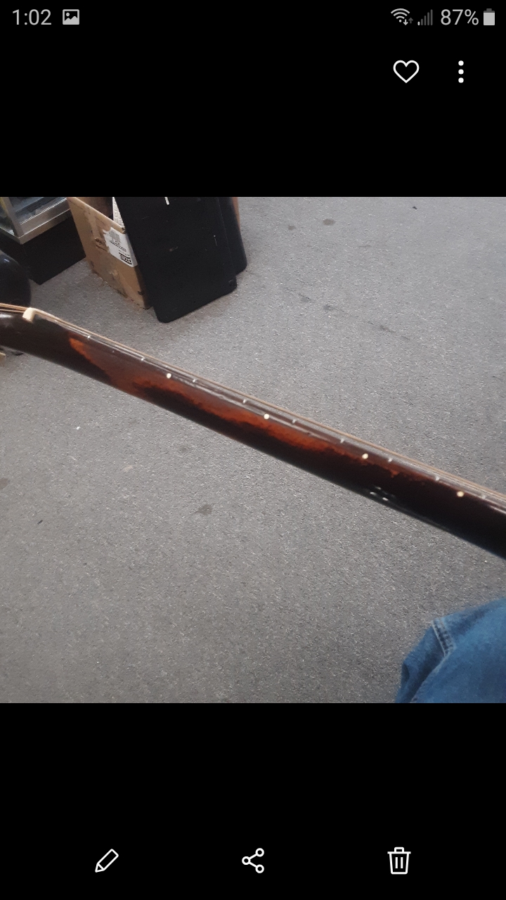 Anyone want to guess the value of this epiphone-screenshot_20250101-130217_gallery-jpg