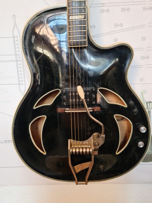 Artur Lang Archtop-fc10c775-a32b-4f5f-8c4e-252c2fd239b5-jpeg