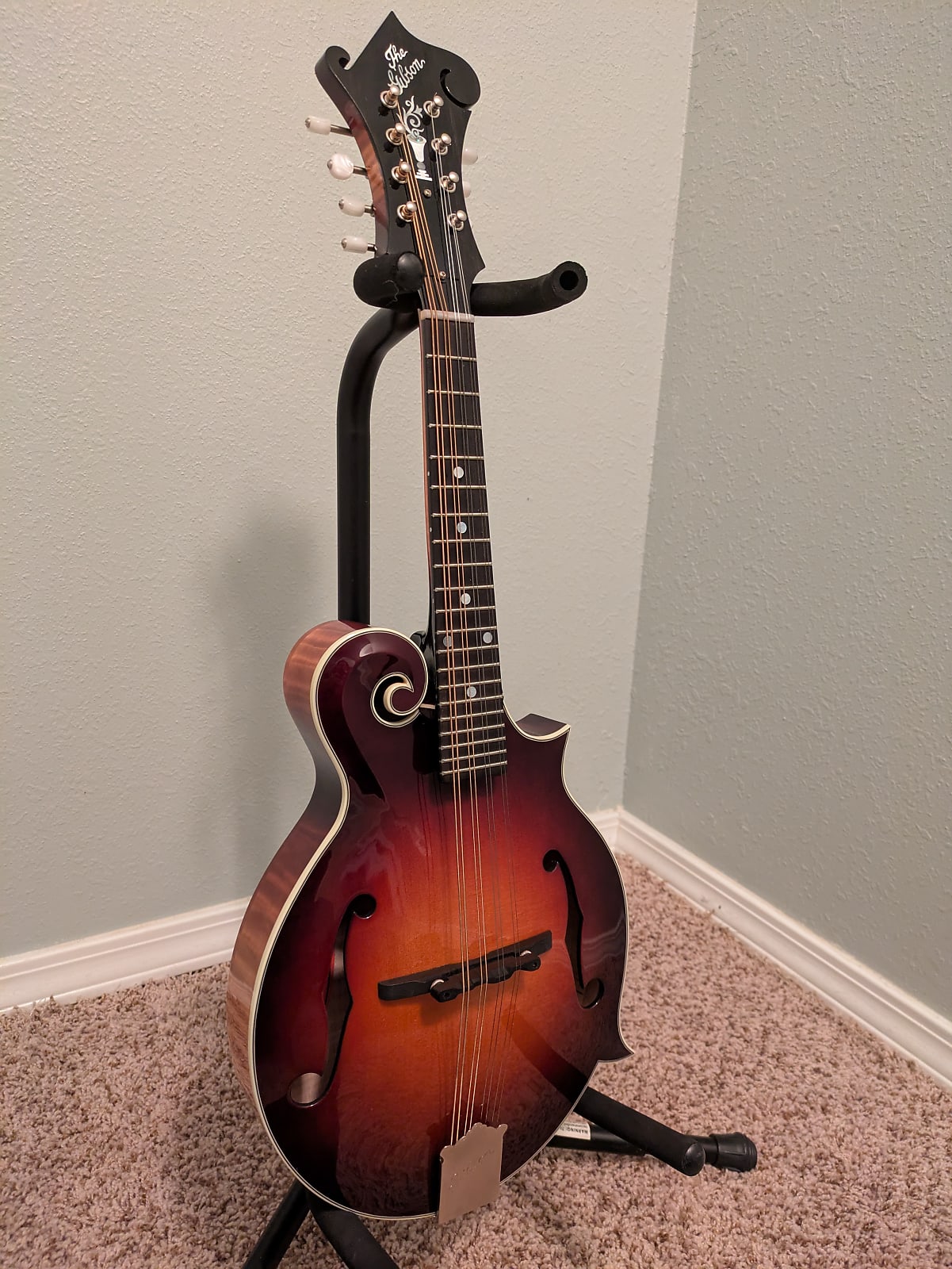 Johnny Smith Rose Artifacts-y0jiybqhmrmxrwgmlusm-jpg