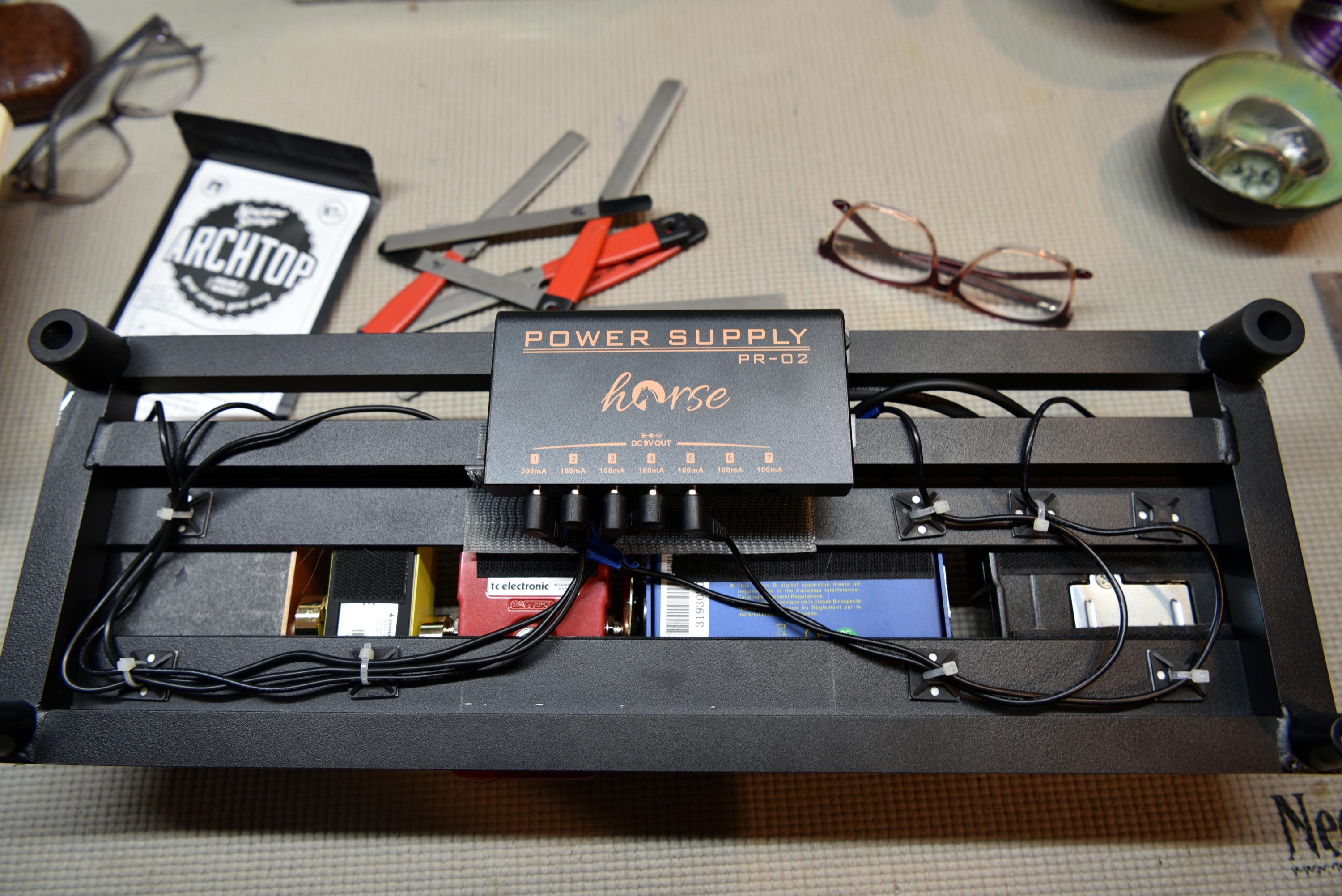 Small Battery Powered Pedalboard-dsc_1138-jpg