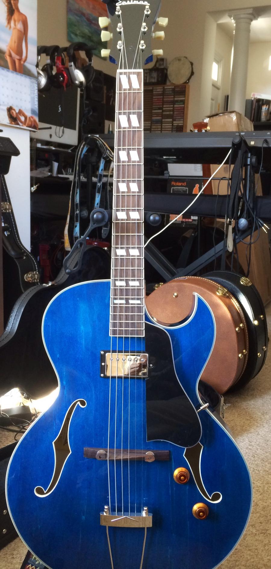 Eastman AR403-image-jpg