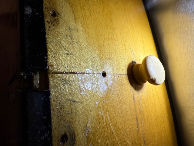 Unidentifiable Archtop Brand/Maker-date-found-under-trapeze-plate-jpg
