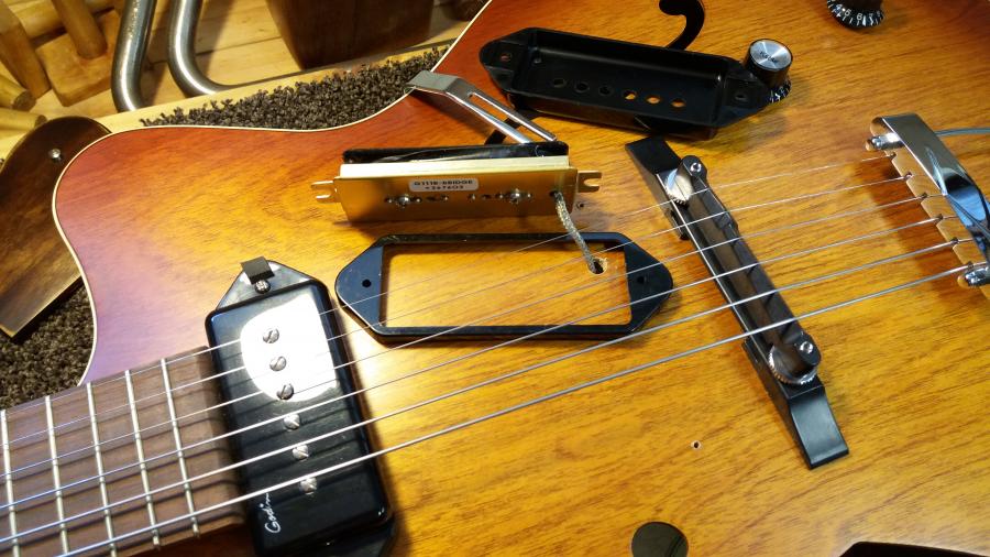 Godin 5th Avenue Kingpin comparisons-20171212_101427-jpg