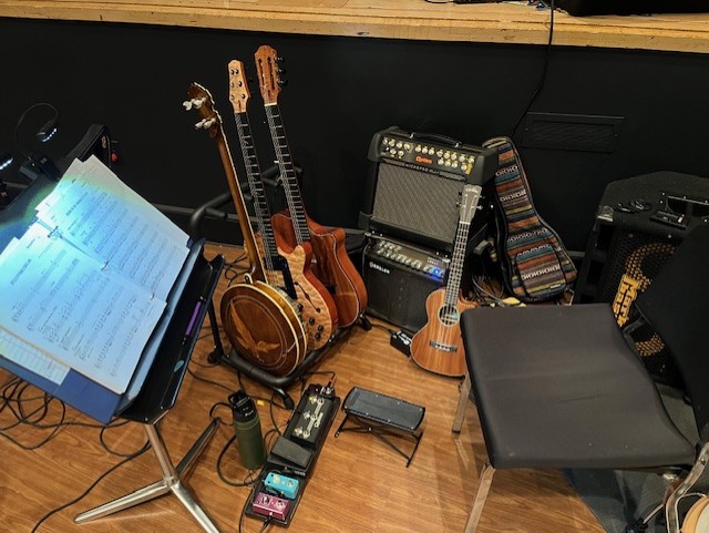 Can you show me your 1x8" guitar amp?-pit-2-jpg