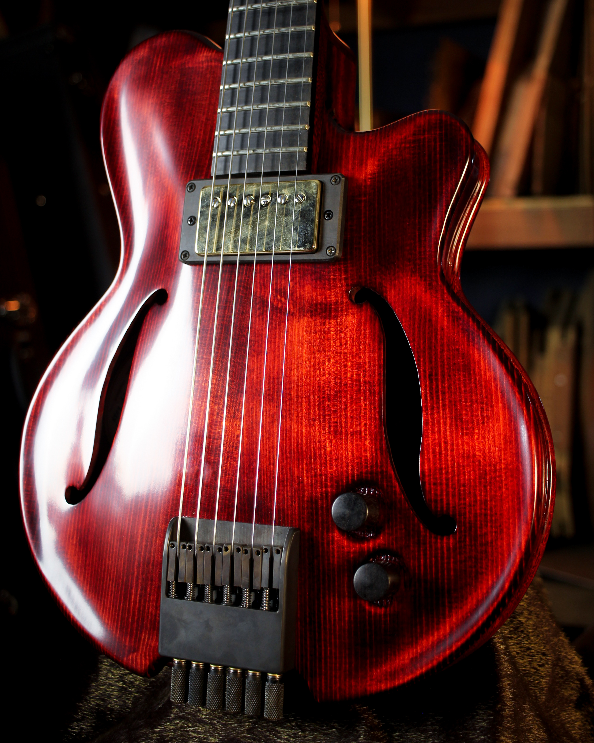 Jonathan Kreisberg's headless guitar from Thailand-img_2999-jpg