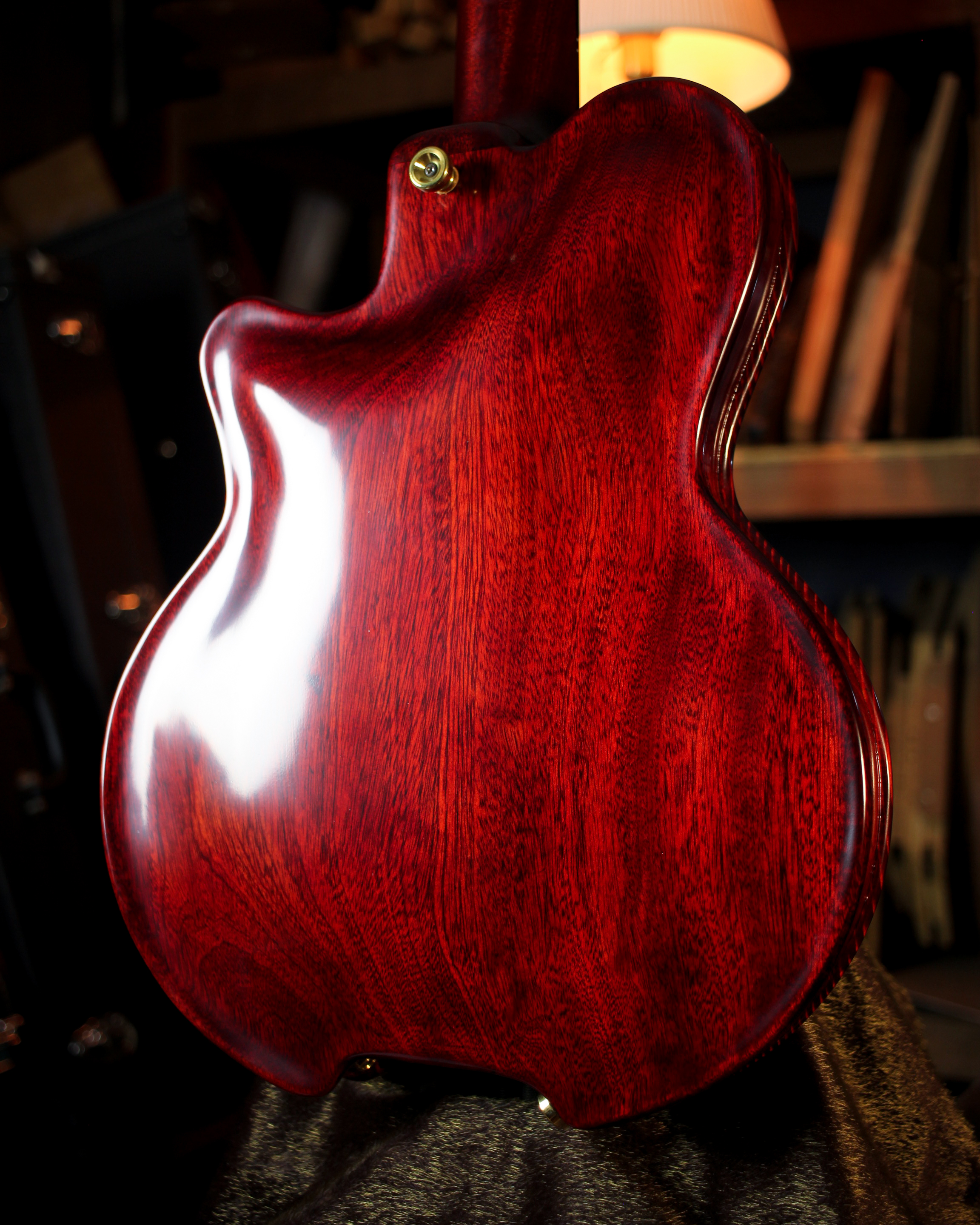 Jonathan Kreisberg's headless guitar from Thailand-img_3000-jpg