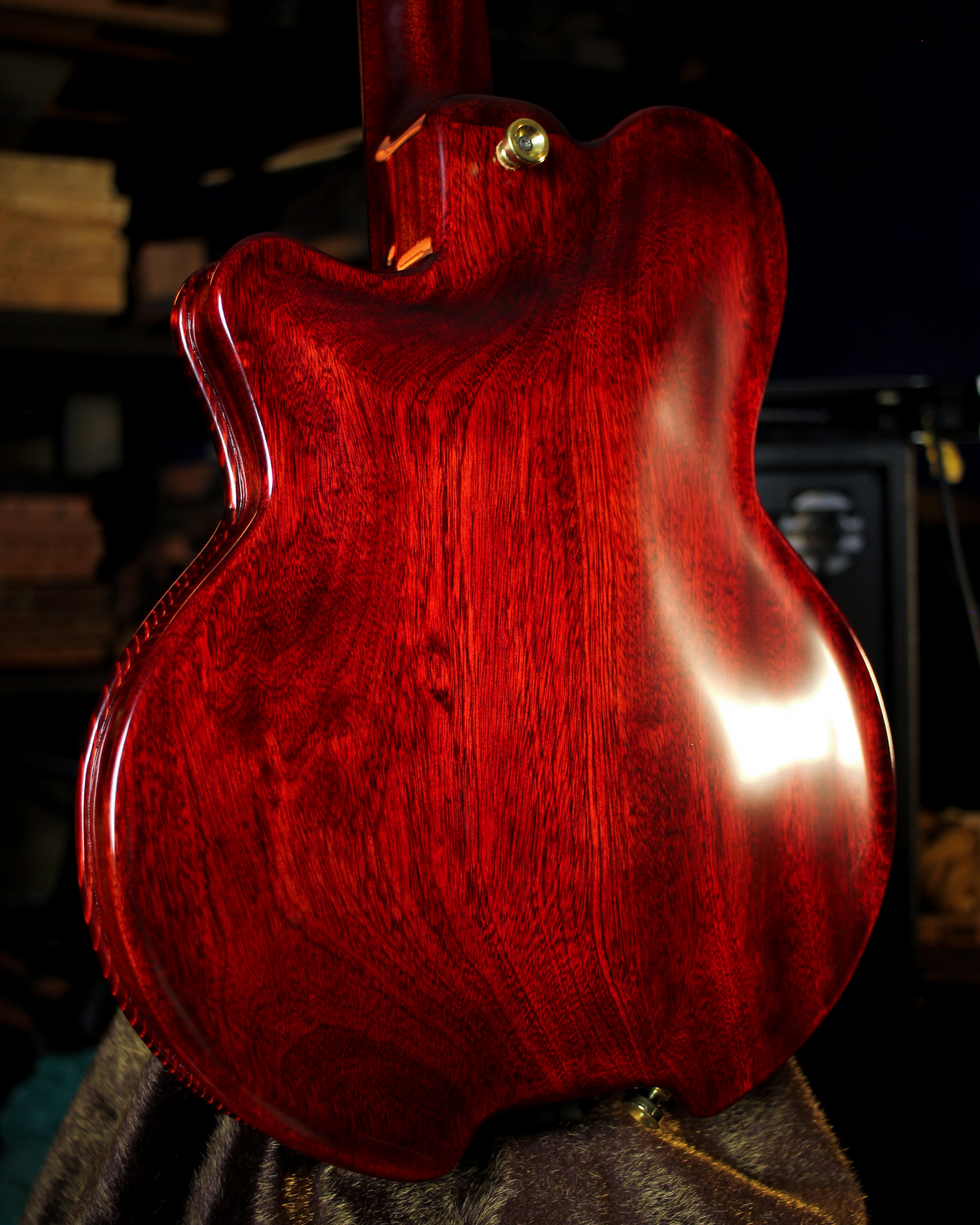 Jonathan Kreisberg's headless guitar from Thailand-img_3002-jpg