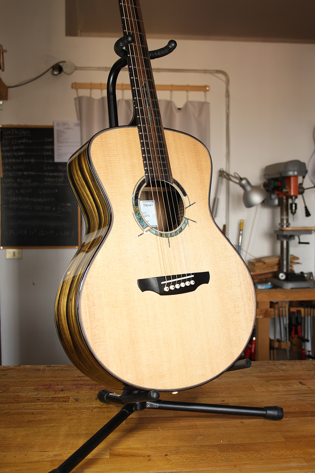 Calliope 17&rdquo; acoustic archtop - just completed.-img_2574-jpeg