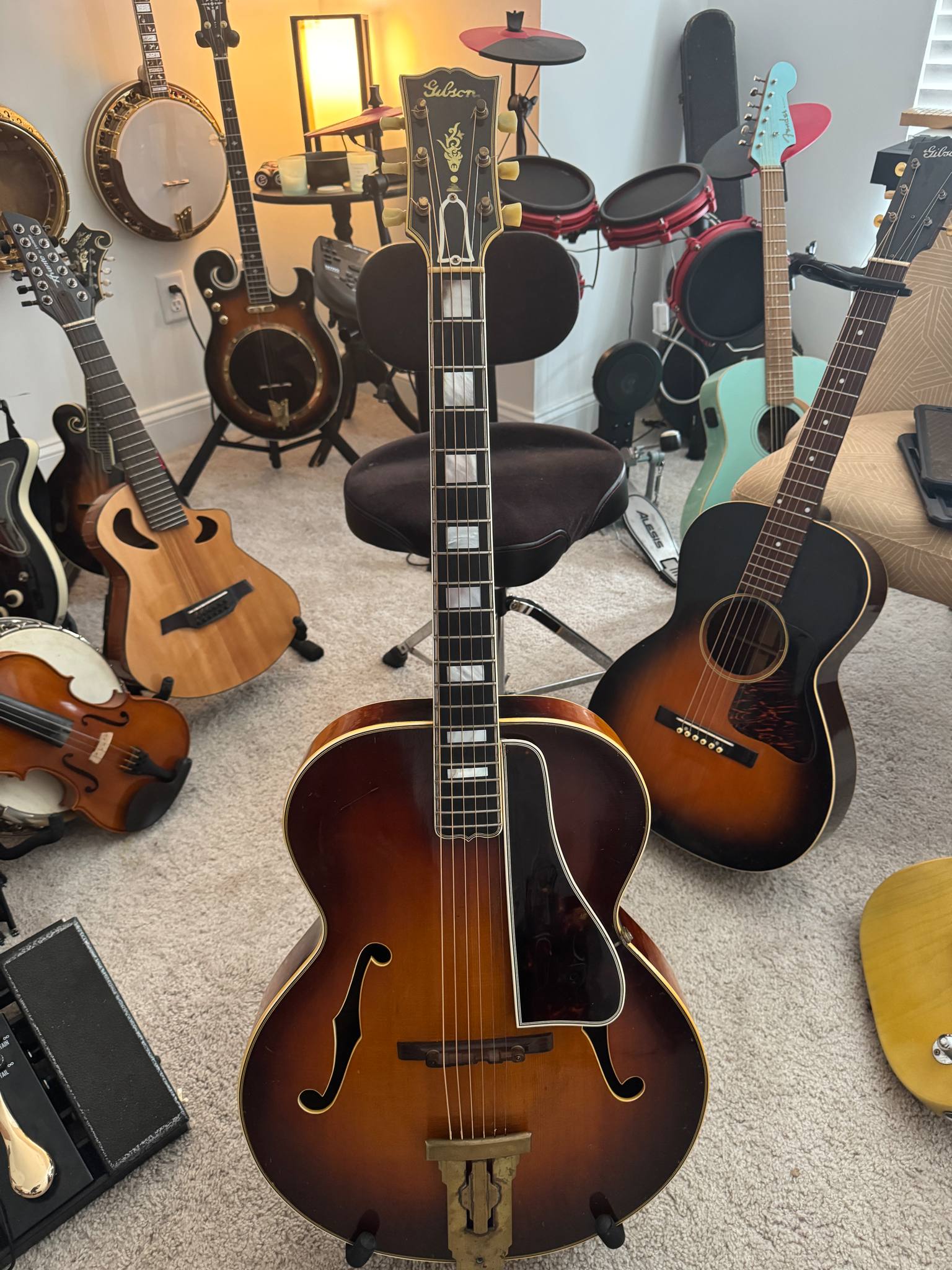 1946 Gibson L-5 - Questions About Finish and Parts-messenger_creation_11ccacb8-d787-4ef6-aaf5-ed887336dbe1-jpeg