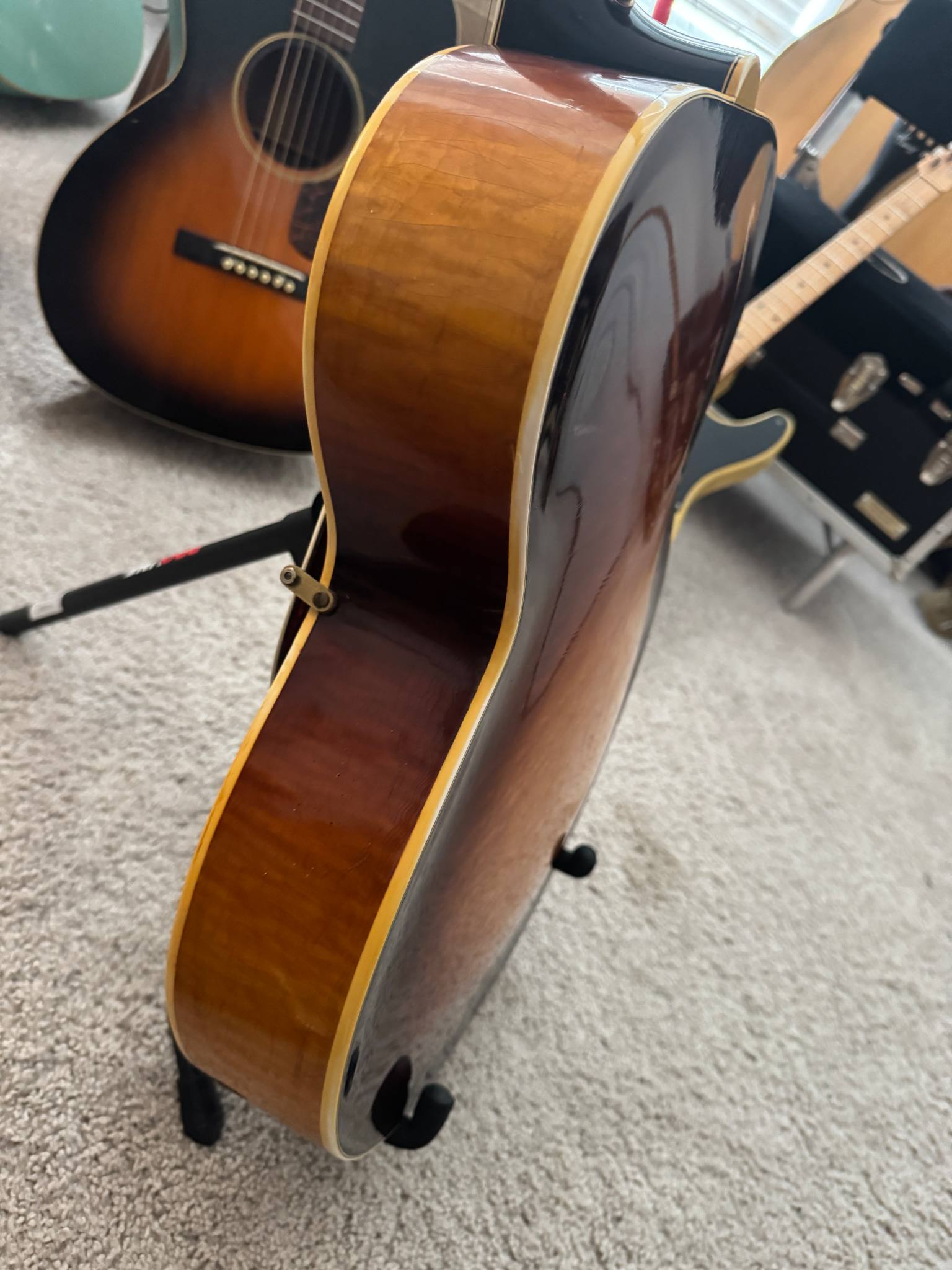 1946 Gibson L-5 - Questions About Finish and Parts-messenger_creation_8b5dca5f-3cc7-4e08-be6e-6983811f0c8a-jpeg
