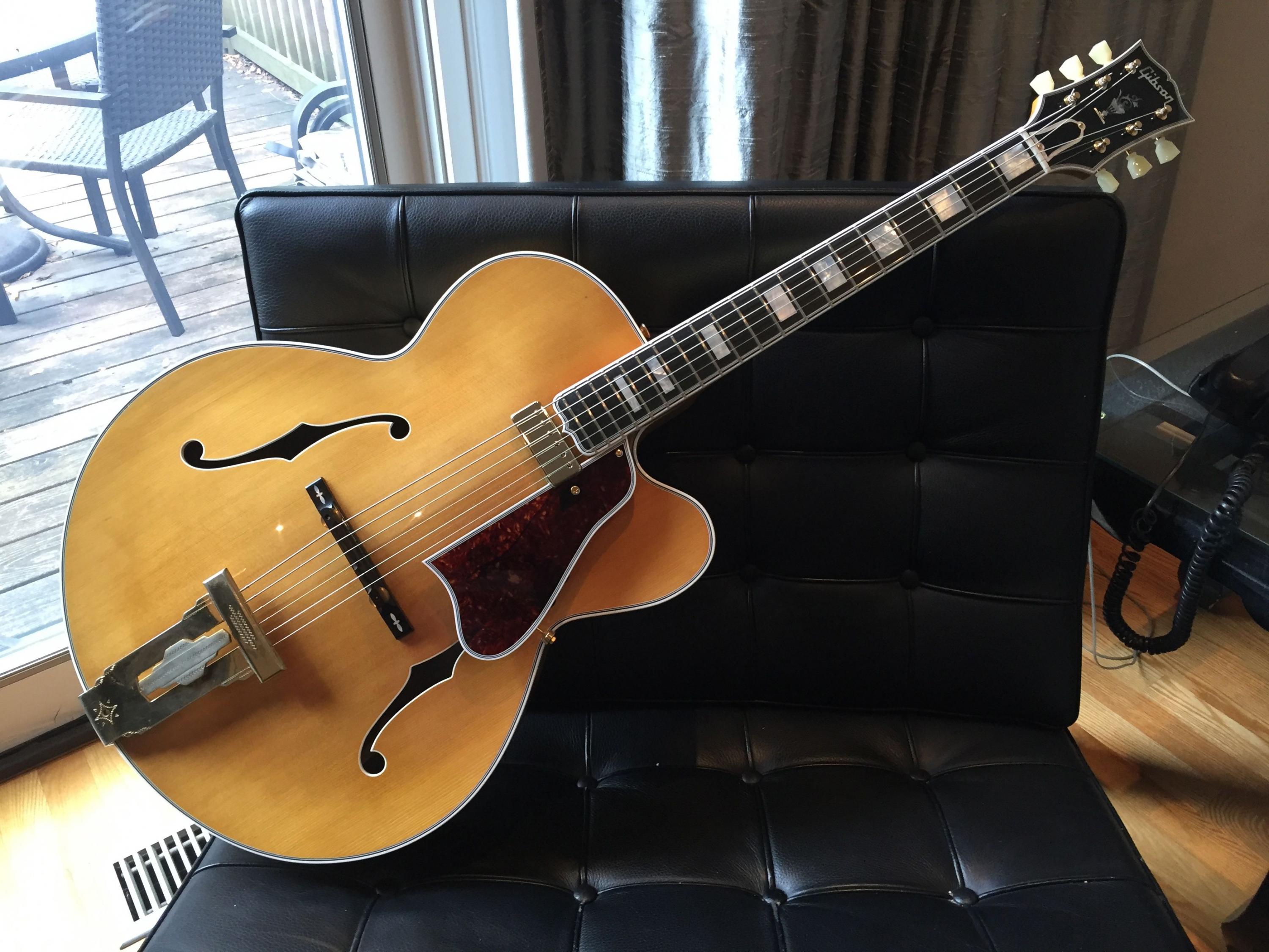 Guild Johnny Smith, Guild Benedetto Johnny Smith, Heritage Johnny Smith-gibselloneaward_2425x-jpg