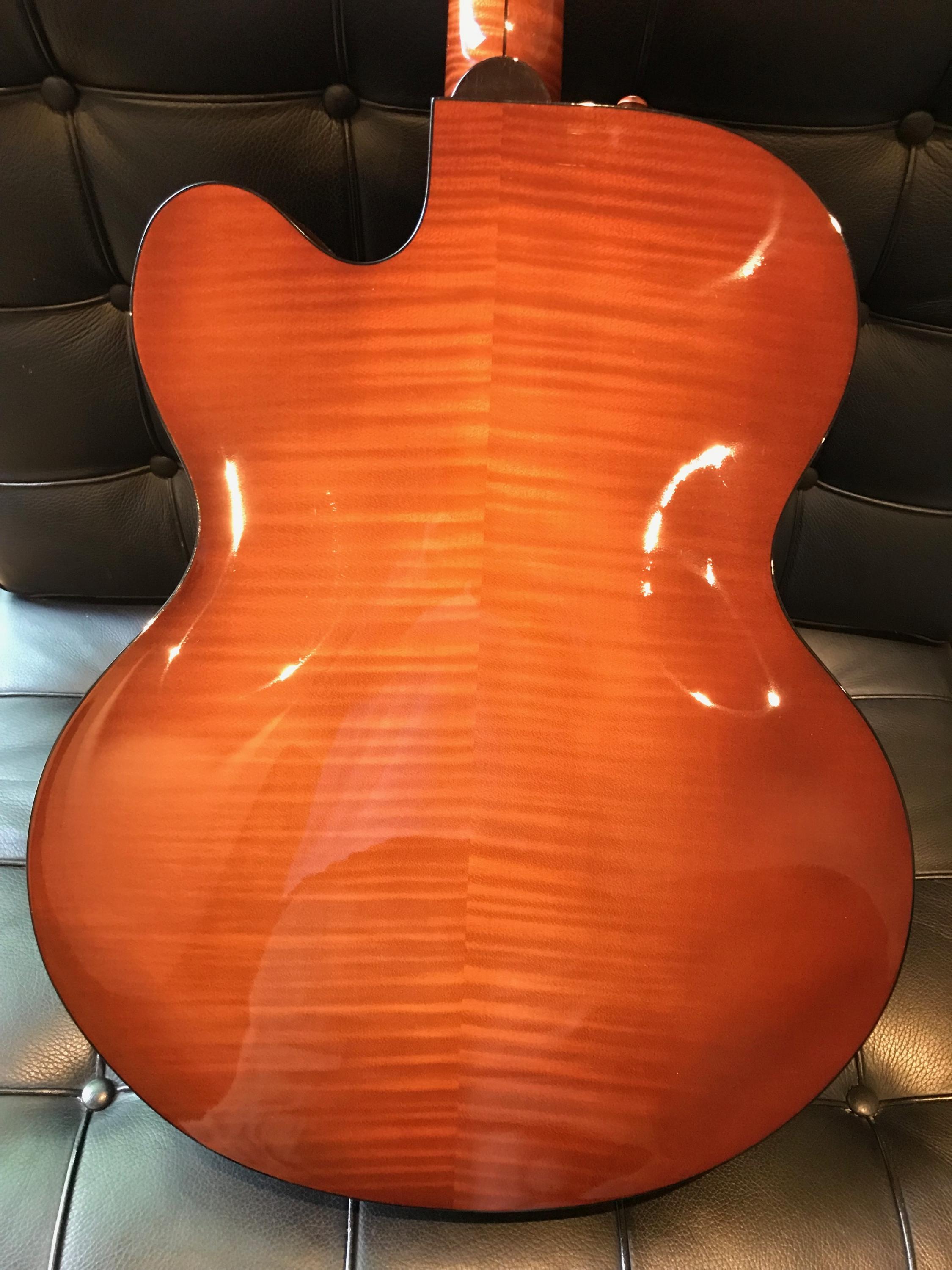 Handbuilt Archtop Guitars - Comins, Andersen, etc.-bourgeois-a350_4148-jpg