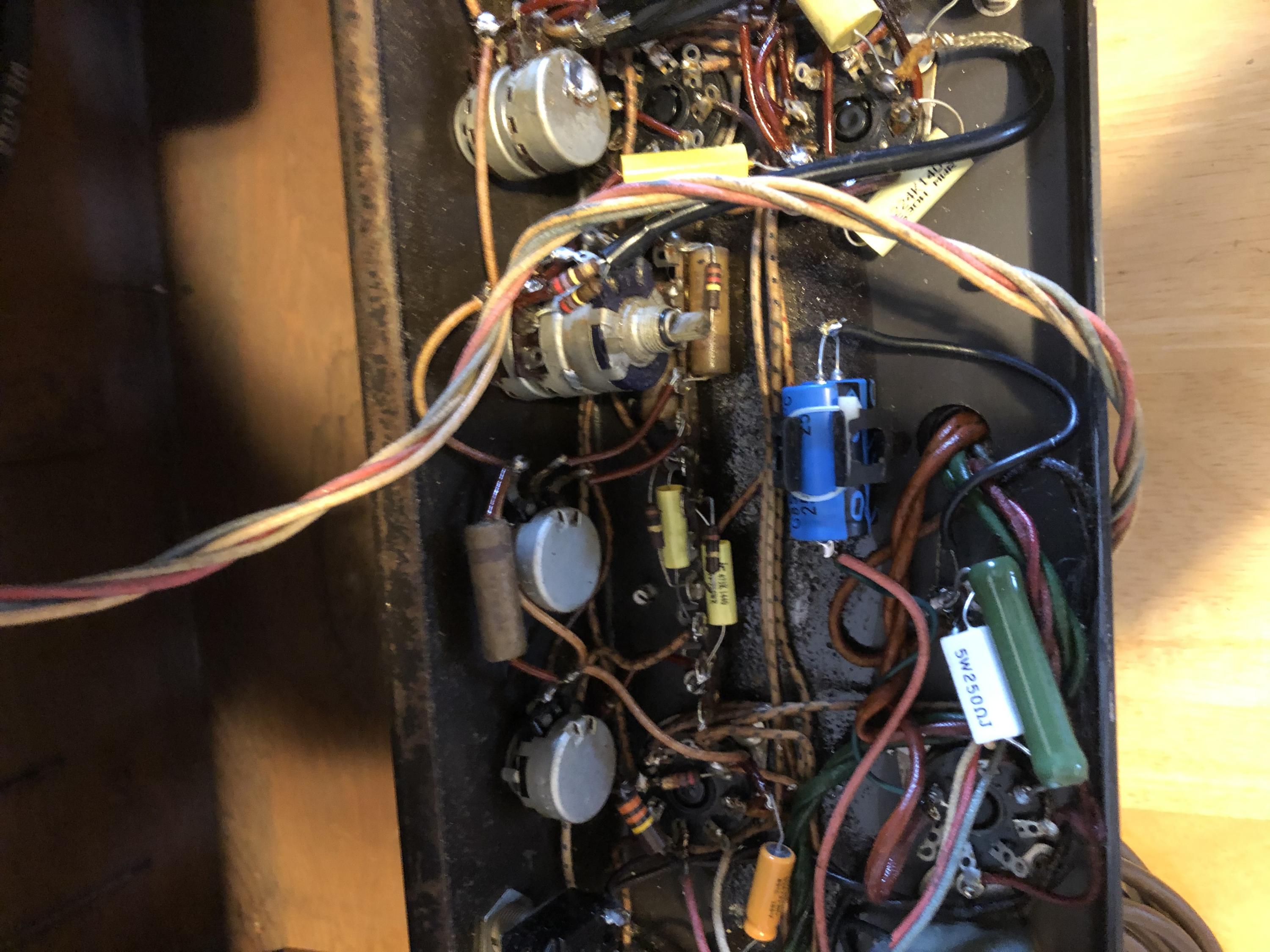 Question for Gibson GA-50T owners-ga-50t-1-jpg