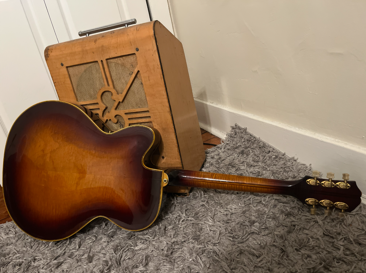 Belated NGD - Epiphone Deluxe &agrave; la TK Smith-screenshot-2025-08-18-2-11-35-pm-png