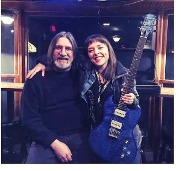 Why no love for the Gibson SG?-happy-carly-2-3-17-jpg