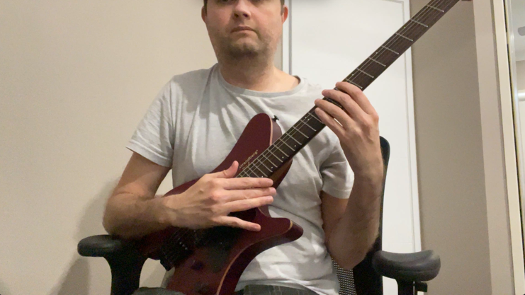 Why I Chose a Strandberg Jazz Salen for My Jazz Journey-kneeclassical-png