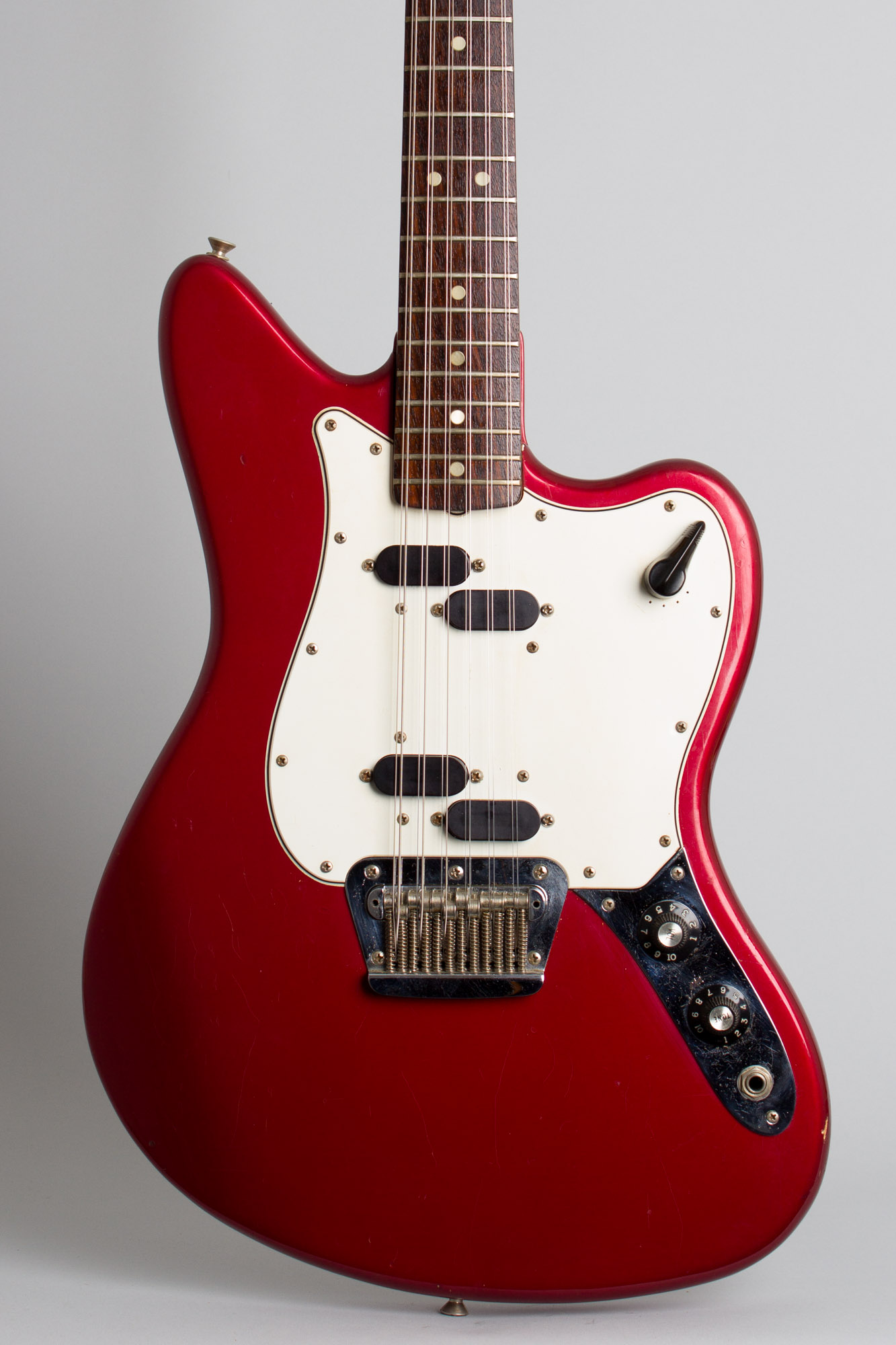 Good idea or a solution in need of a problem?-fender-pickup-jpg