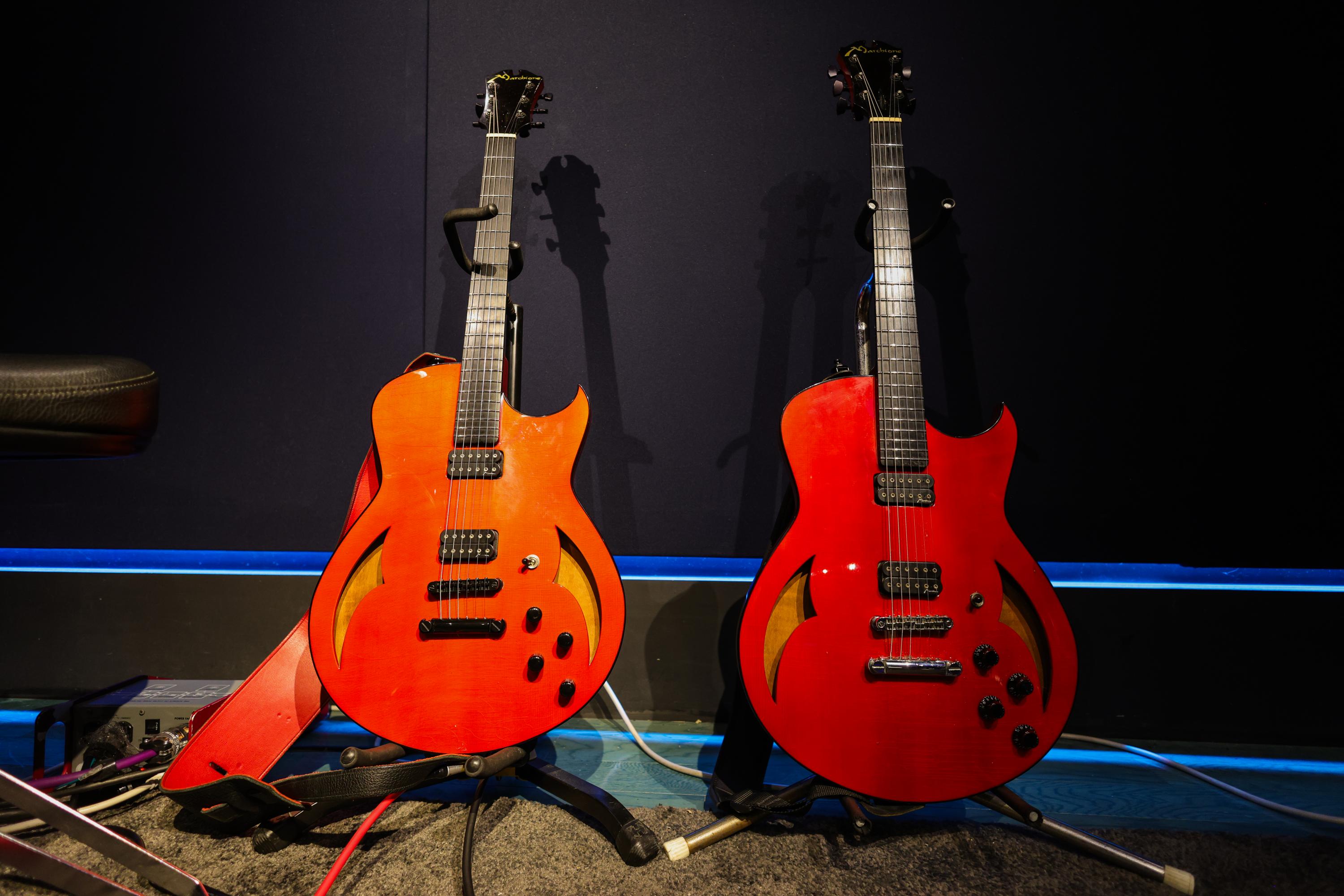 Let's See Your Red Guitars!-hi_58292-jpg
