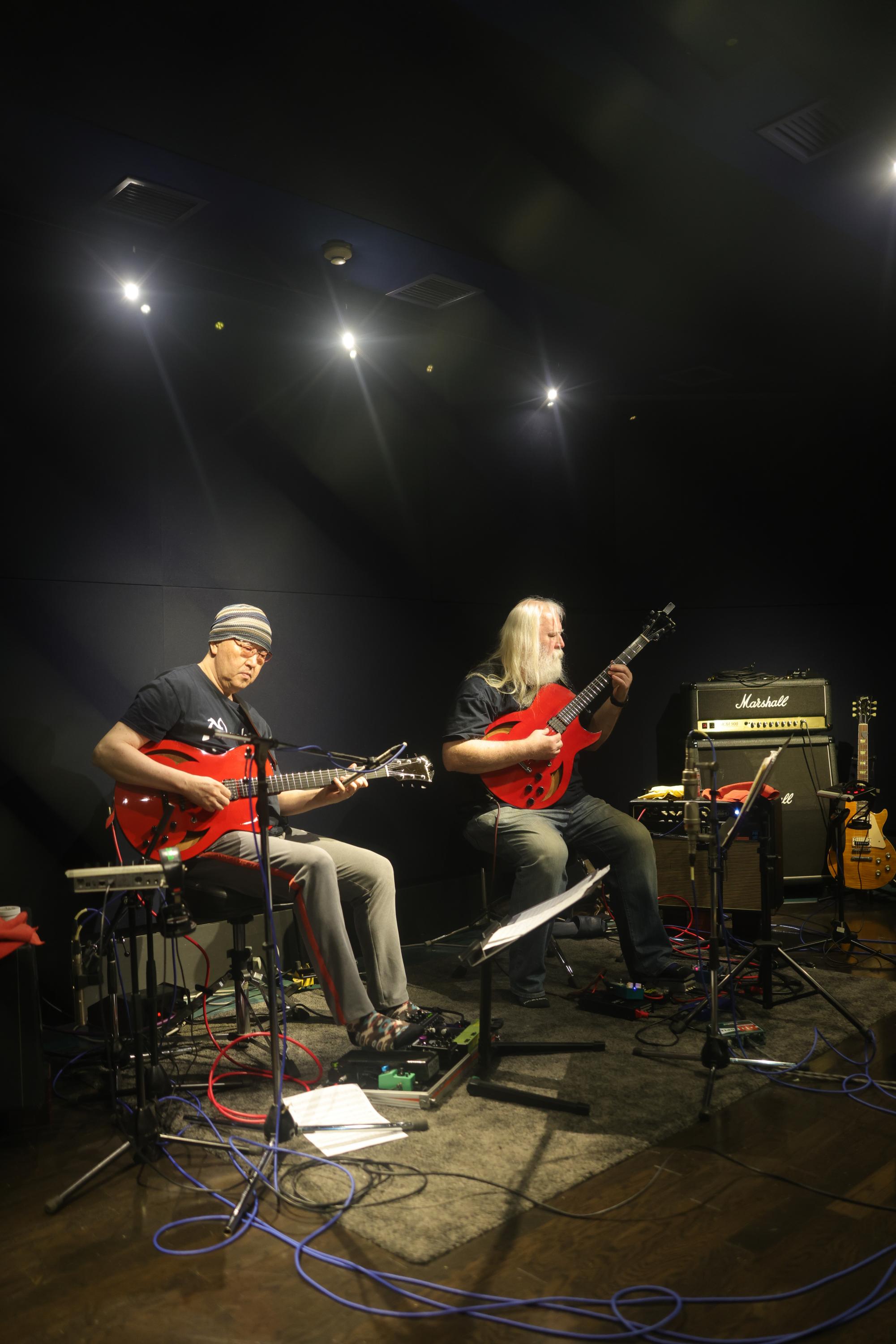 Let's See Your Red Guitars!-hi_58278-jpg
