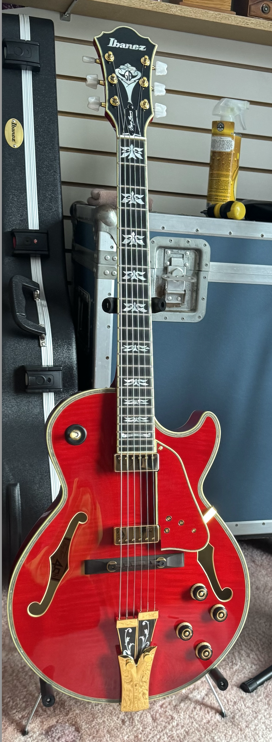 Let's See Your Red Guitars!-screen-shot-2025-10-21-4-40-30-pm-png