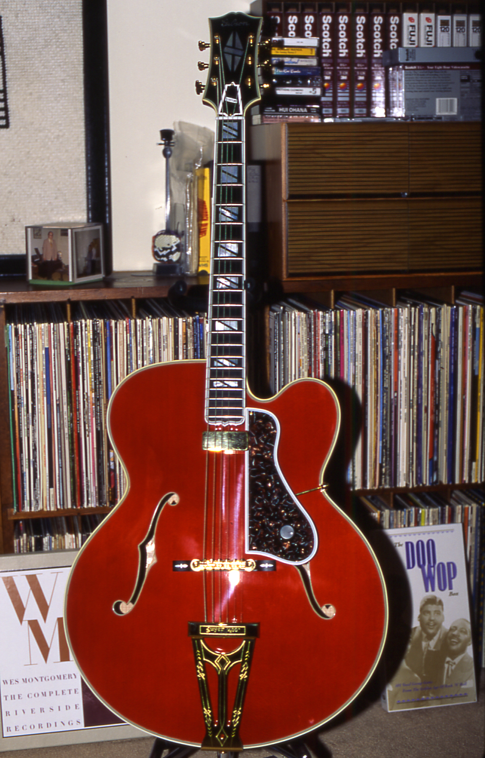 Let's See Your Red Guitars!-super-400c-front-jpg