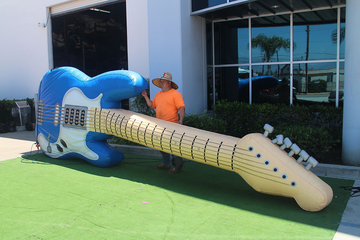 George Benson's own guitar for sale-367c6a_a2dc4e4ffd7947bd9e249ce3f5aafcc0mv2-jpg