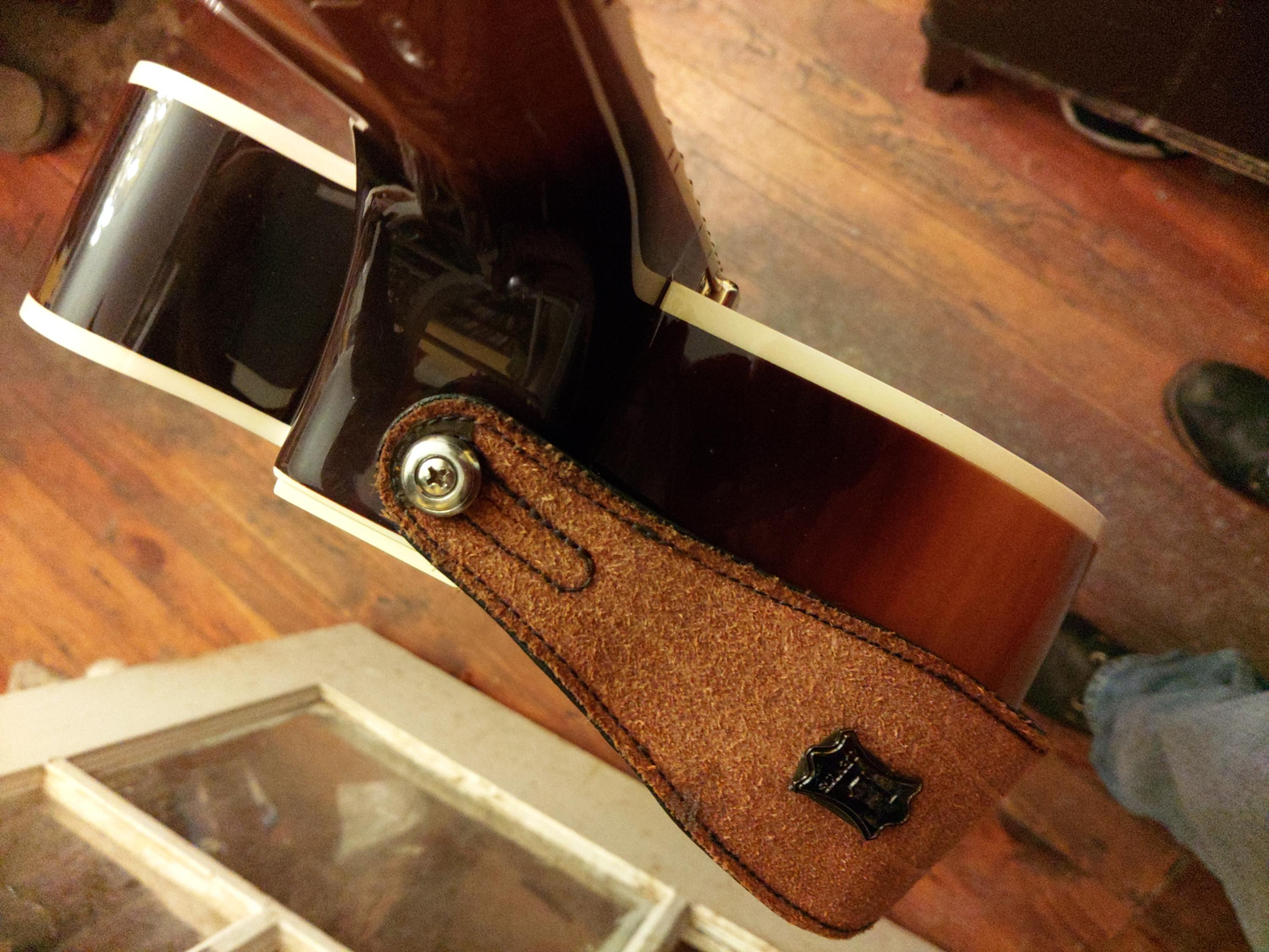 Suggestions for where to mount strap button on a Fujigen FGN Masterfield FA?-kimg0032-jpg