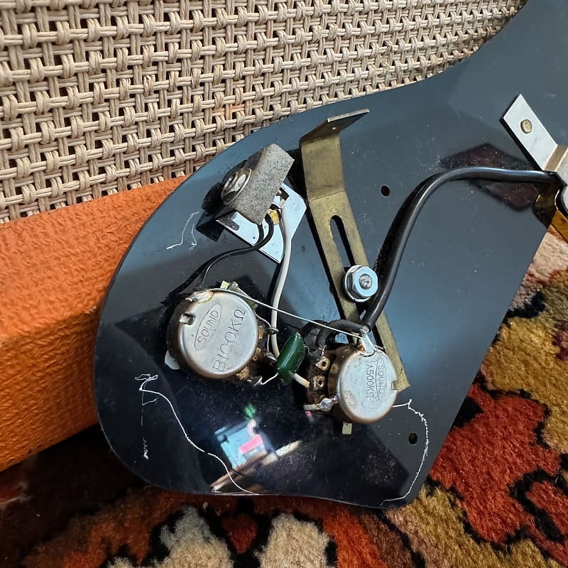 Help Identify this Vintage Archtop-v1vsdciziy9ldj9pozck-jpg