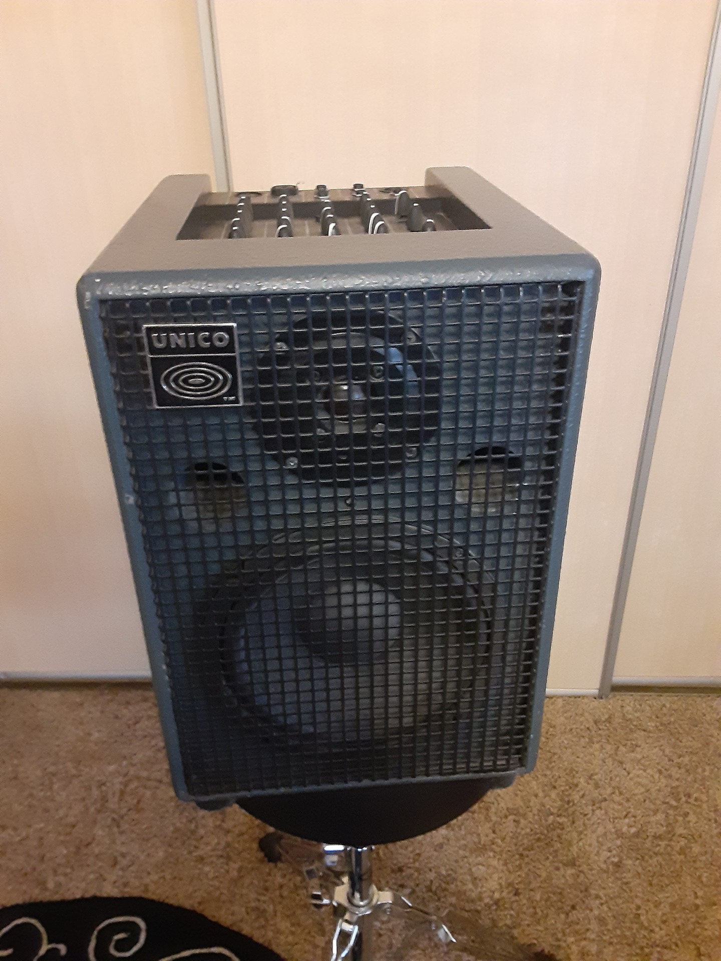 PA vs Amp-ampsh2-jpg
