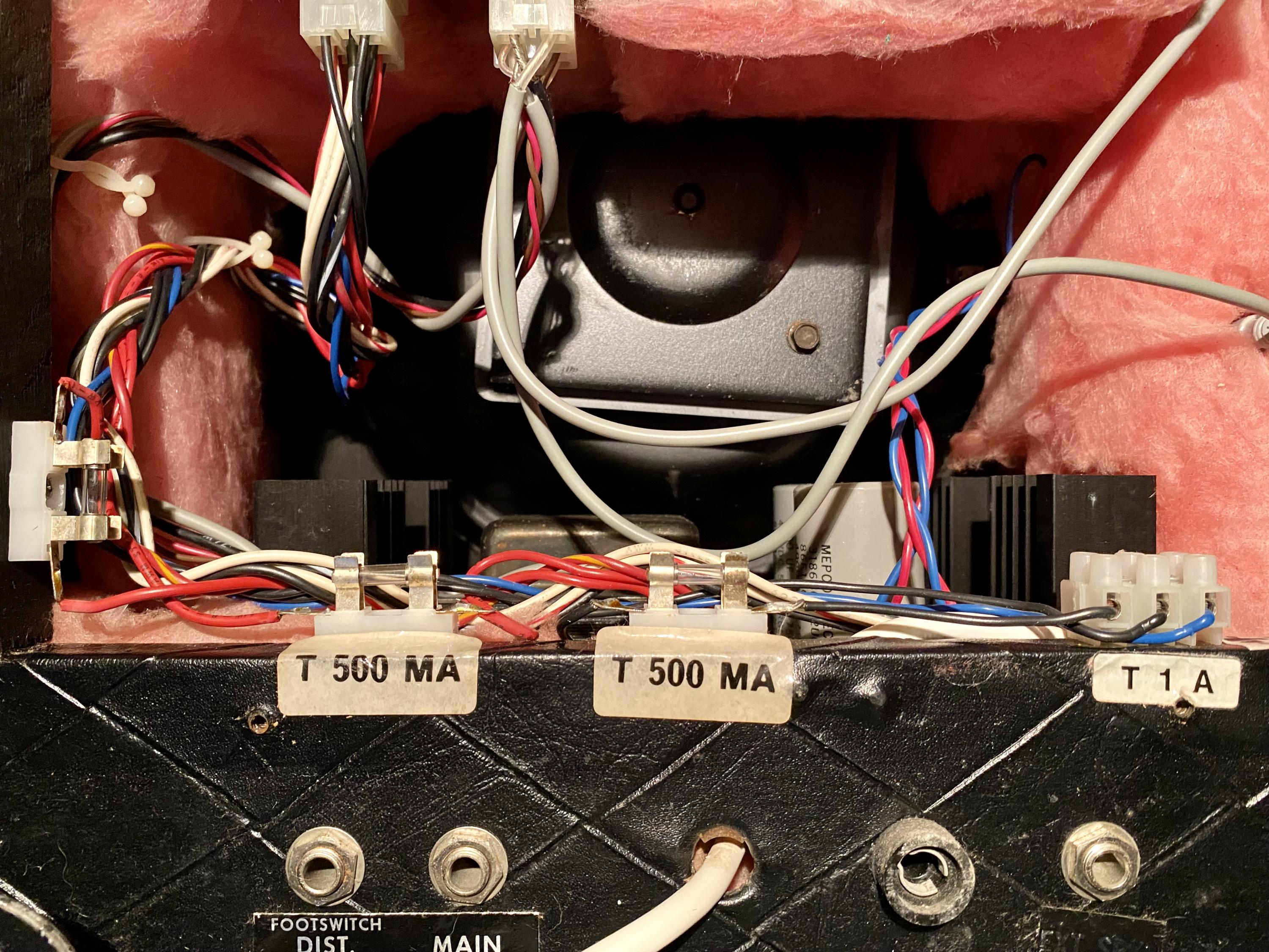 Polytone Mini Brute II - Power switch-img_8475-jpg