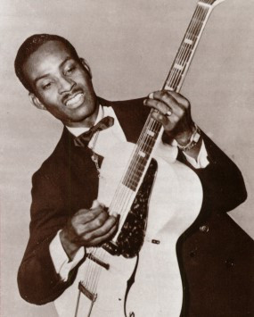 What strings did Charlie Christian use?-lmpwzwc-jpeg
