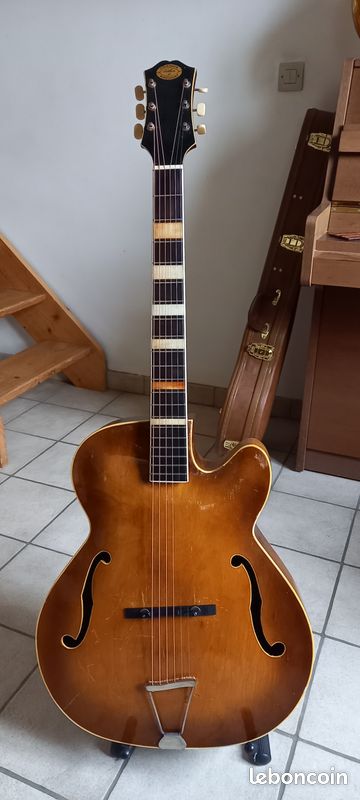 ID the guitar in the movie Paris Blues?-couesnon-3051-50s-jpg