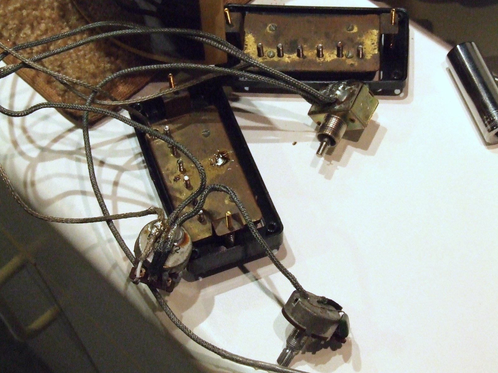 Ibanez 2355 sounds weak and "weird"-dscf6558-jpg