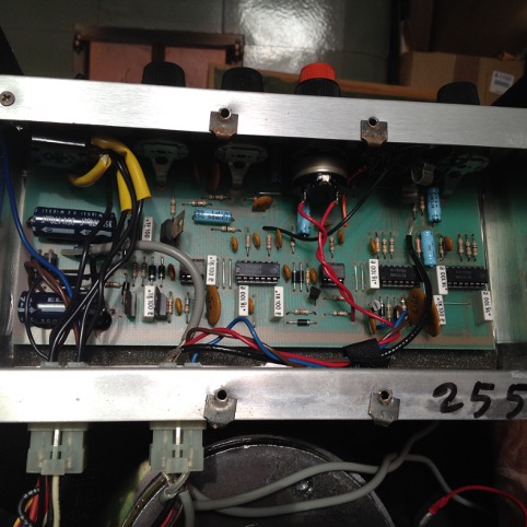 Polytone Mini Brute II Restoration-kuva2-jpg