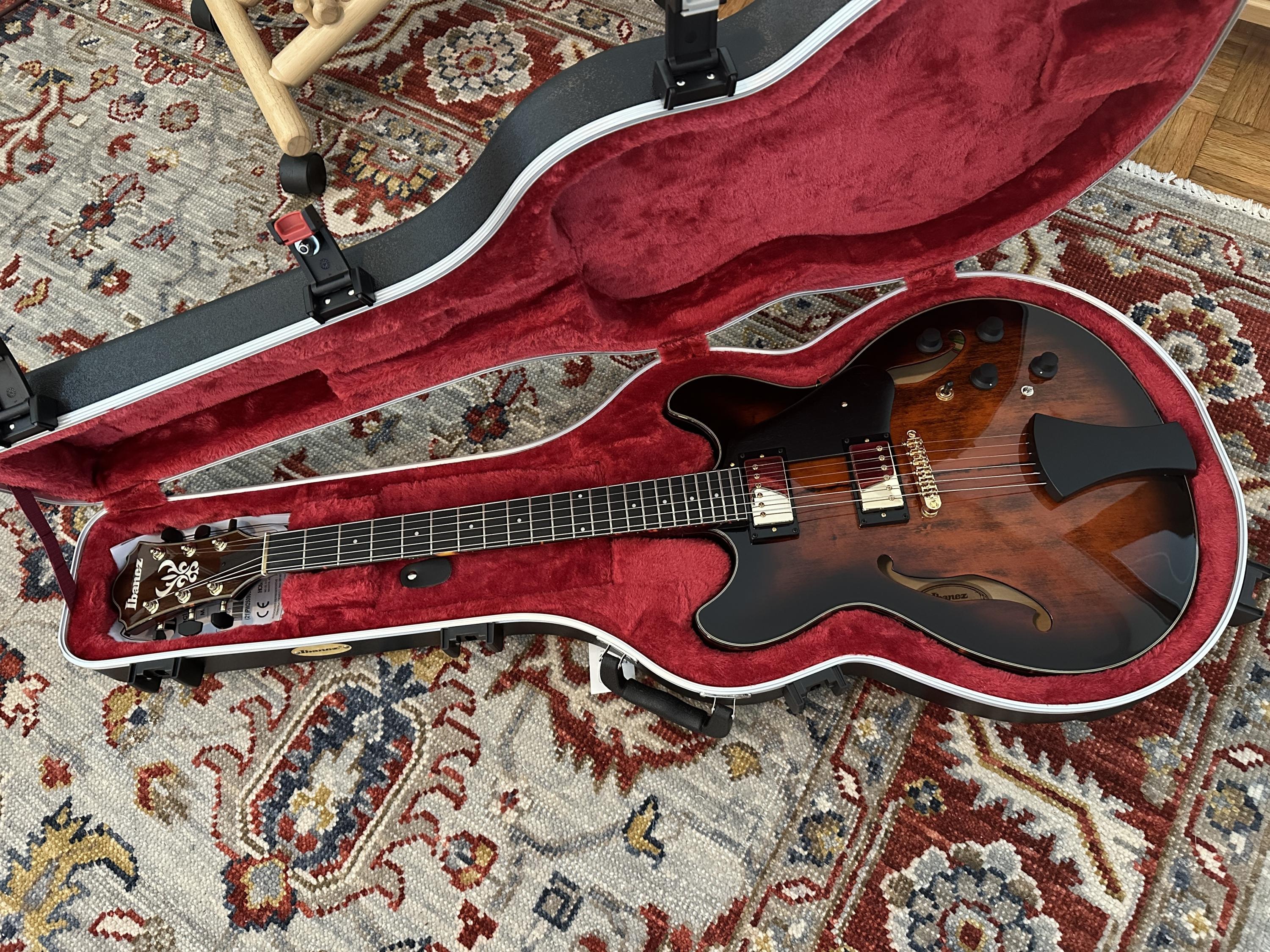Ibanez ASH300-img_4320-jpg