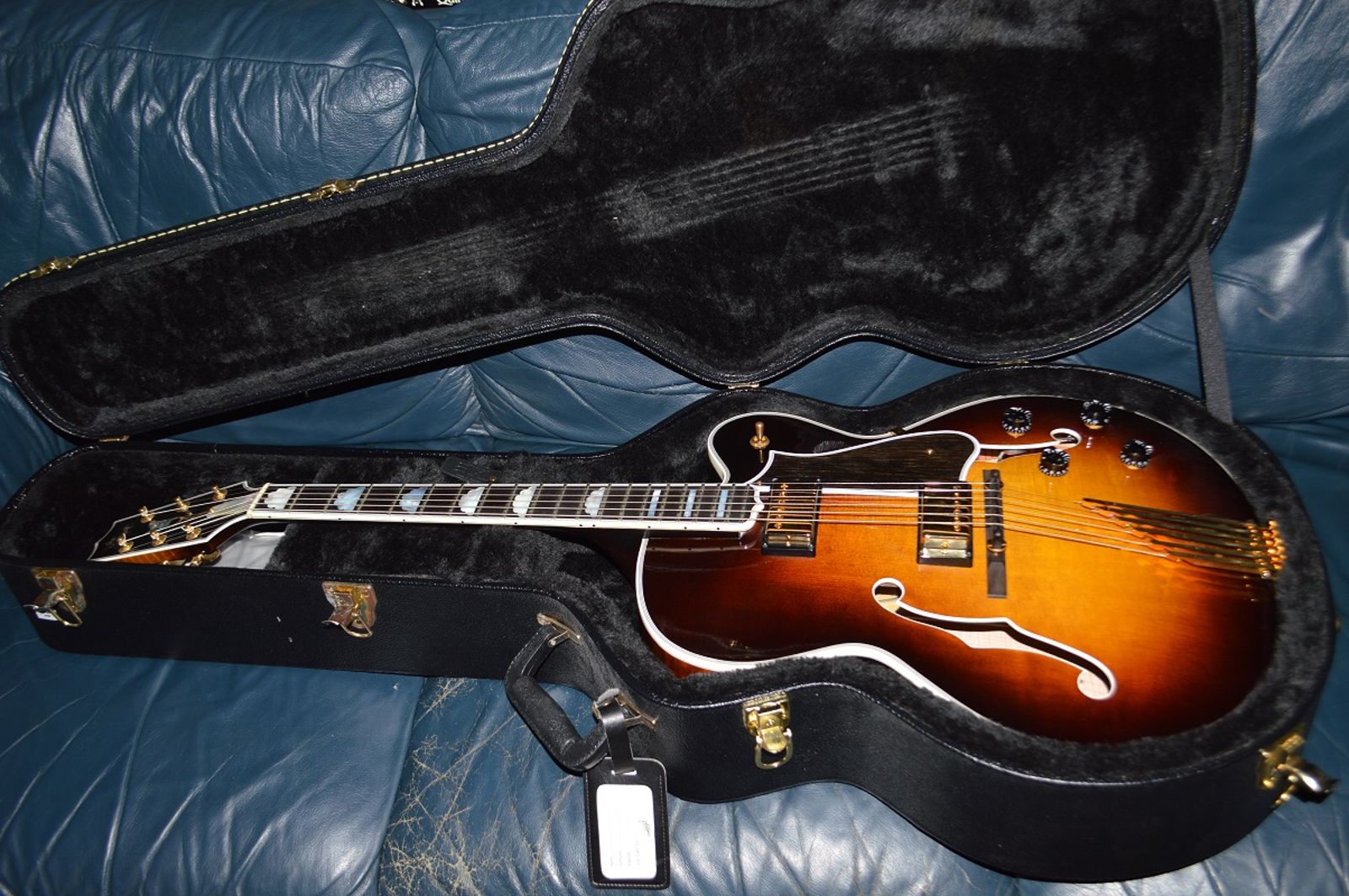 Jay Wolfe speaks about a Super 400 and Super KB-heritage-osb-case-jpg