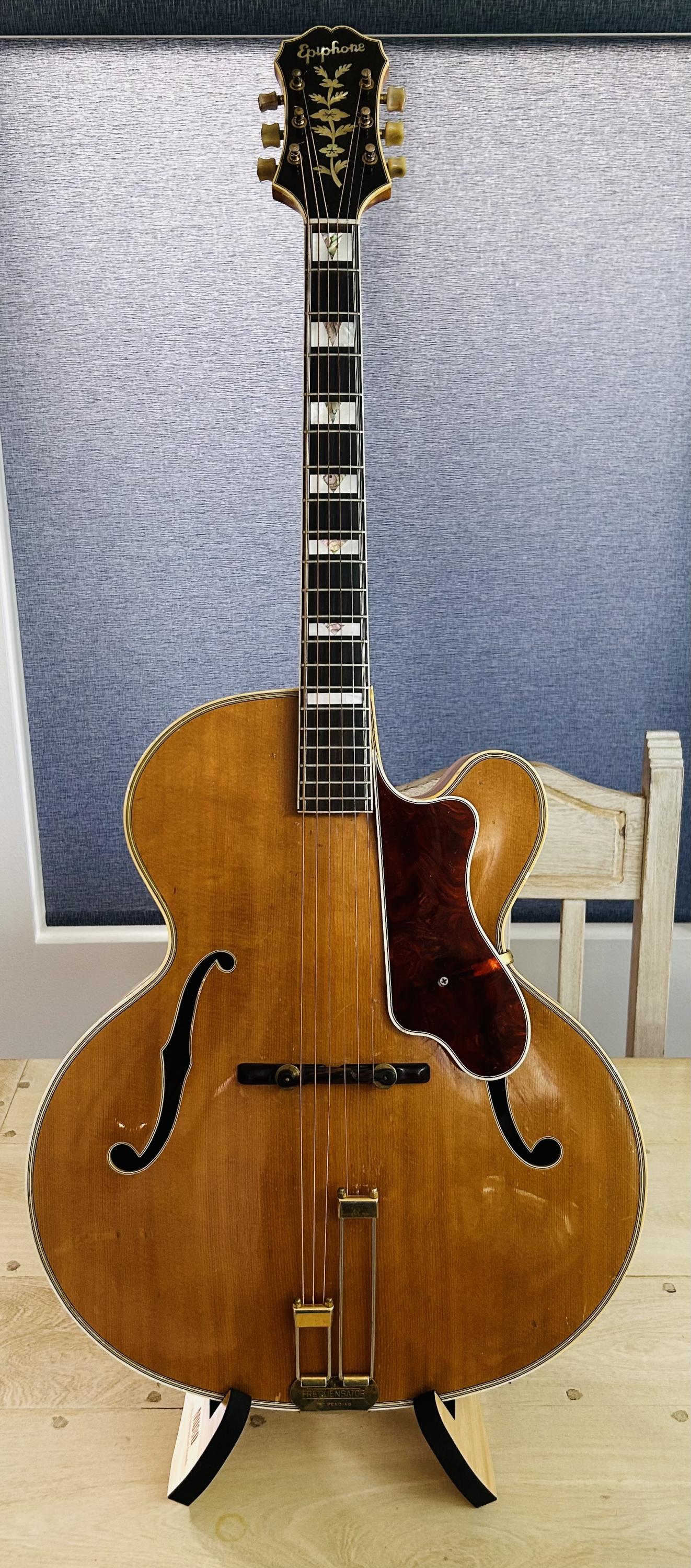 NY Epiphones-epiphone-emperor-regent-1951-f1-jpg