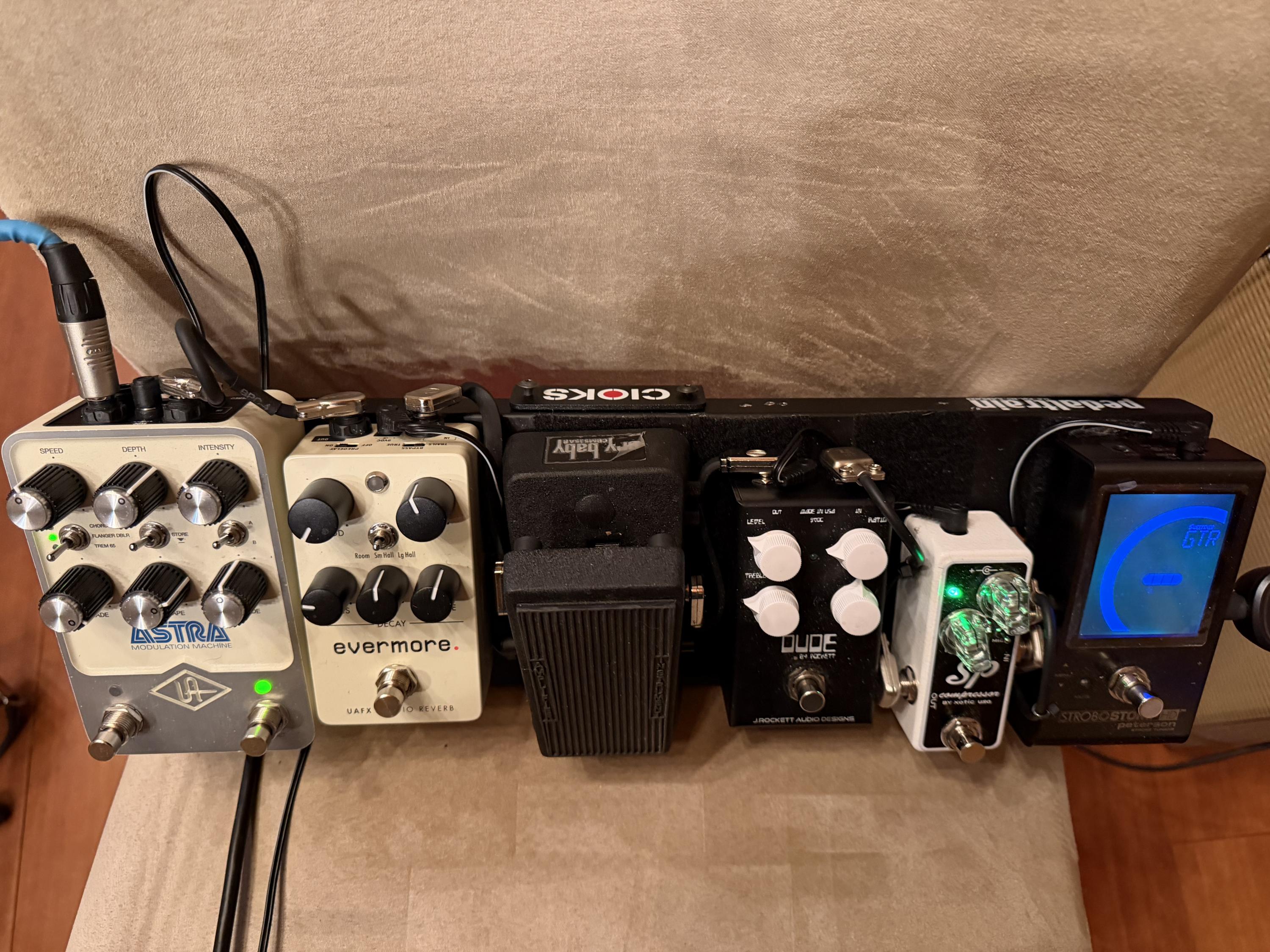 Gigging Pedalboard-img_2929-jpg