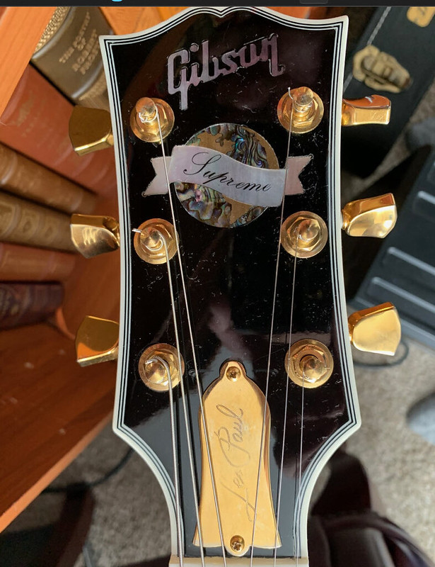 Why Gibson Les Pauls Are So Uncomfortable To Play-54373058656_92c7490e22_c-jpg