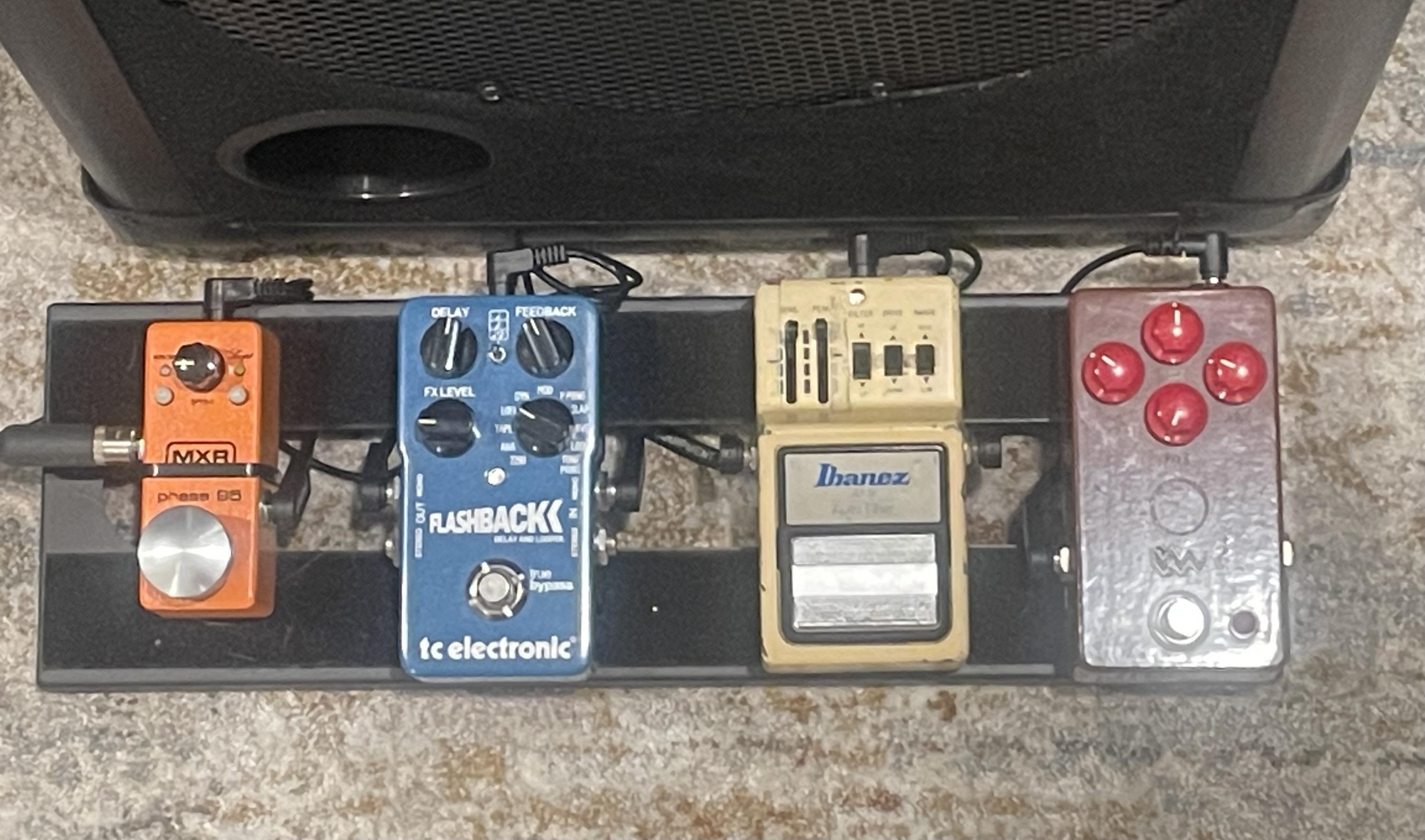 Pedalboards-guitar-pedalboard-jpg