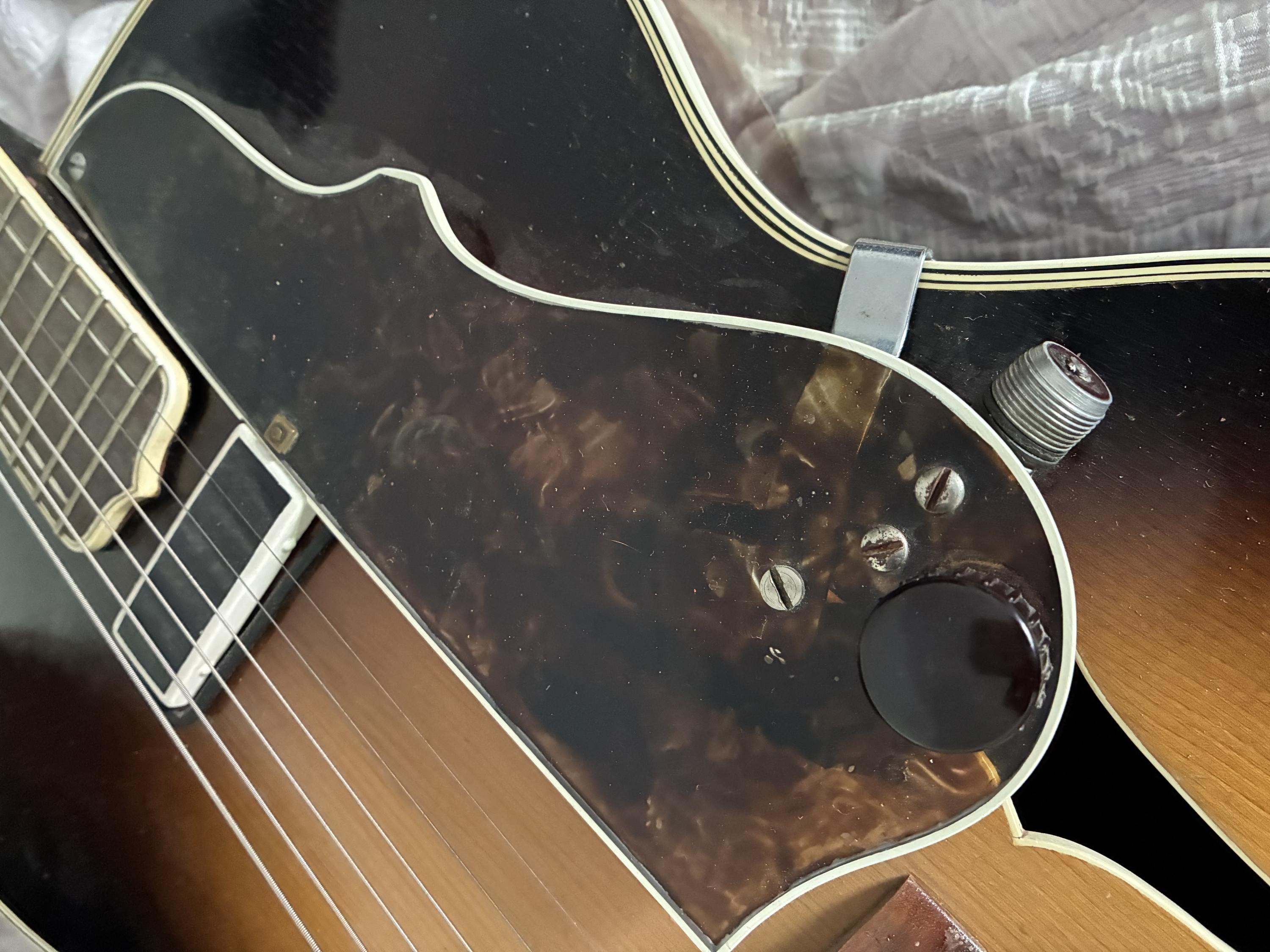 Maton Mayfair Grande-img_1002-jpg