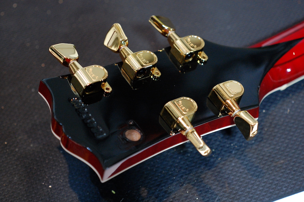 This Guitar Collection Is Begging for a Red L-5CES-dsc_0652-jpg